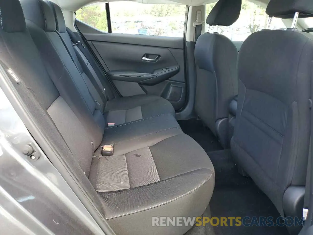 10 Фотография поврежденного автомобиля 3N1AB8CV8NY261672 NISSAN SENTRA 2022