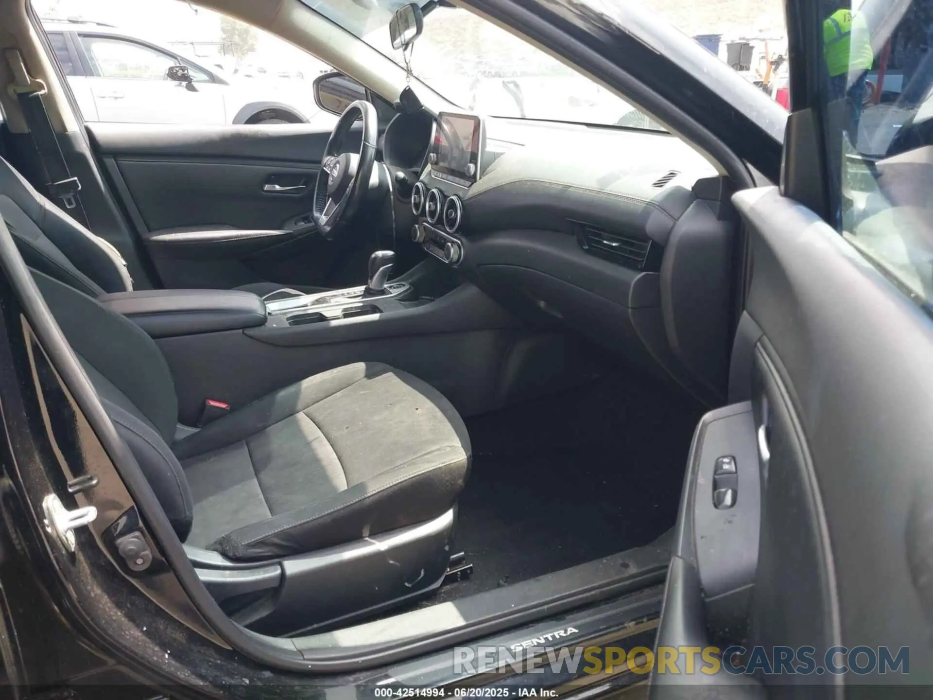 5 Фотография поврежденного автомобиля 3N1AB8CV8NY321207 NISSAN SENTRA 2022