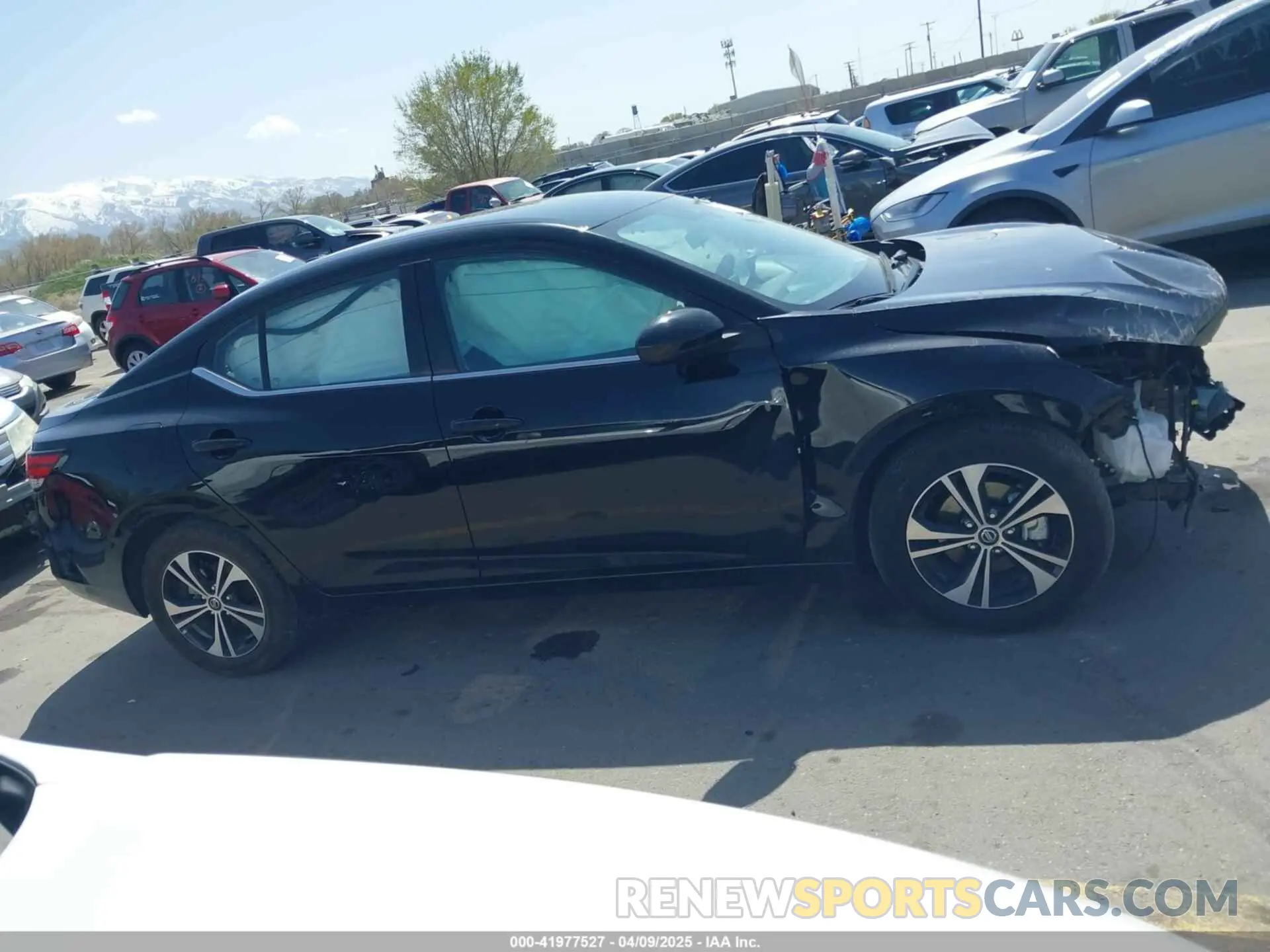 13 Photograph of a damaged car 3N1AB8CV9NY314458 NISSAN SENTRA 2022