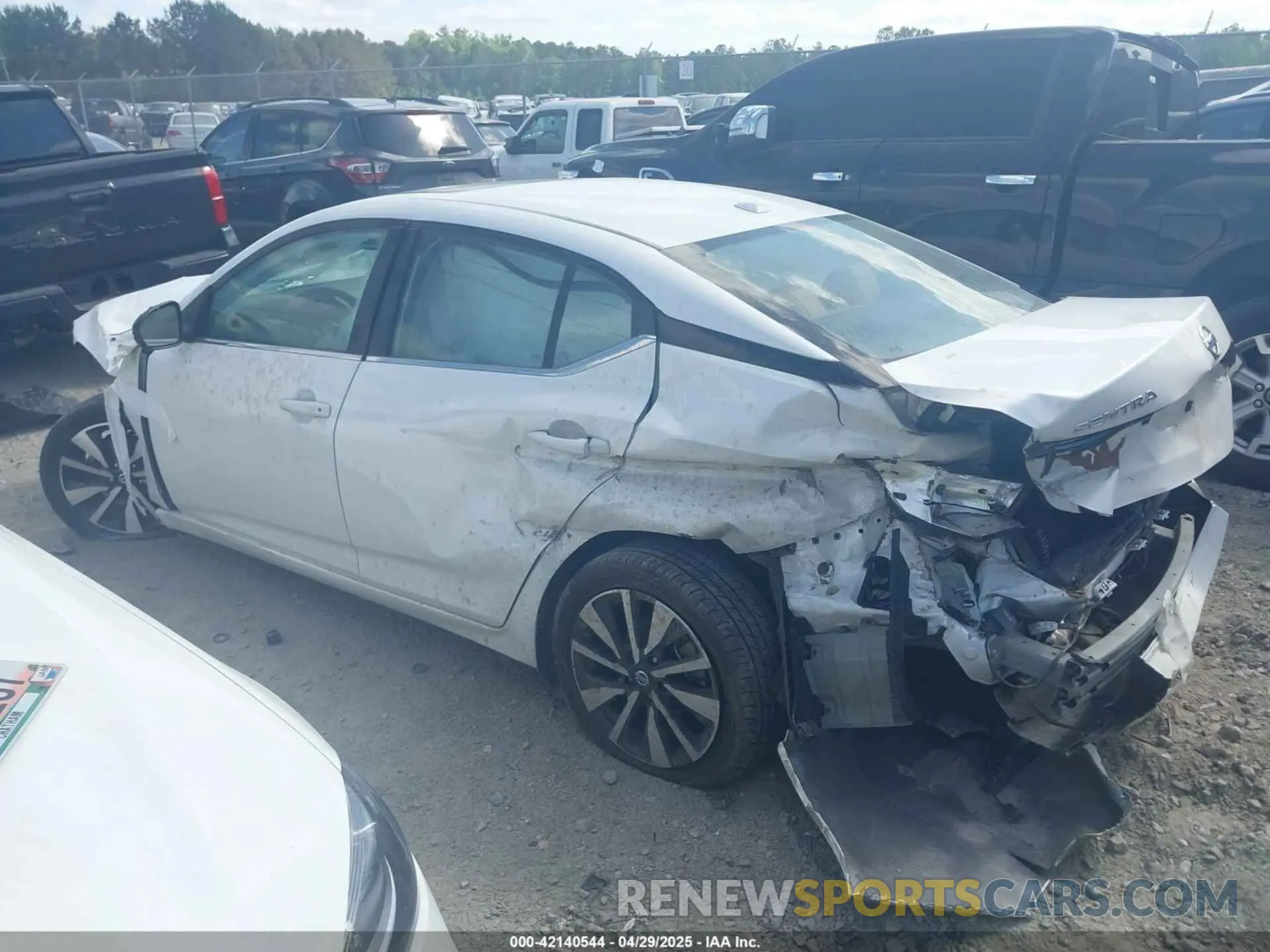 13 Photograph of a damaged car 3N1AB8CVXNY311388 NISSAN SENTRA 2022