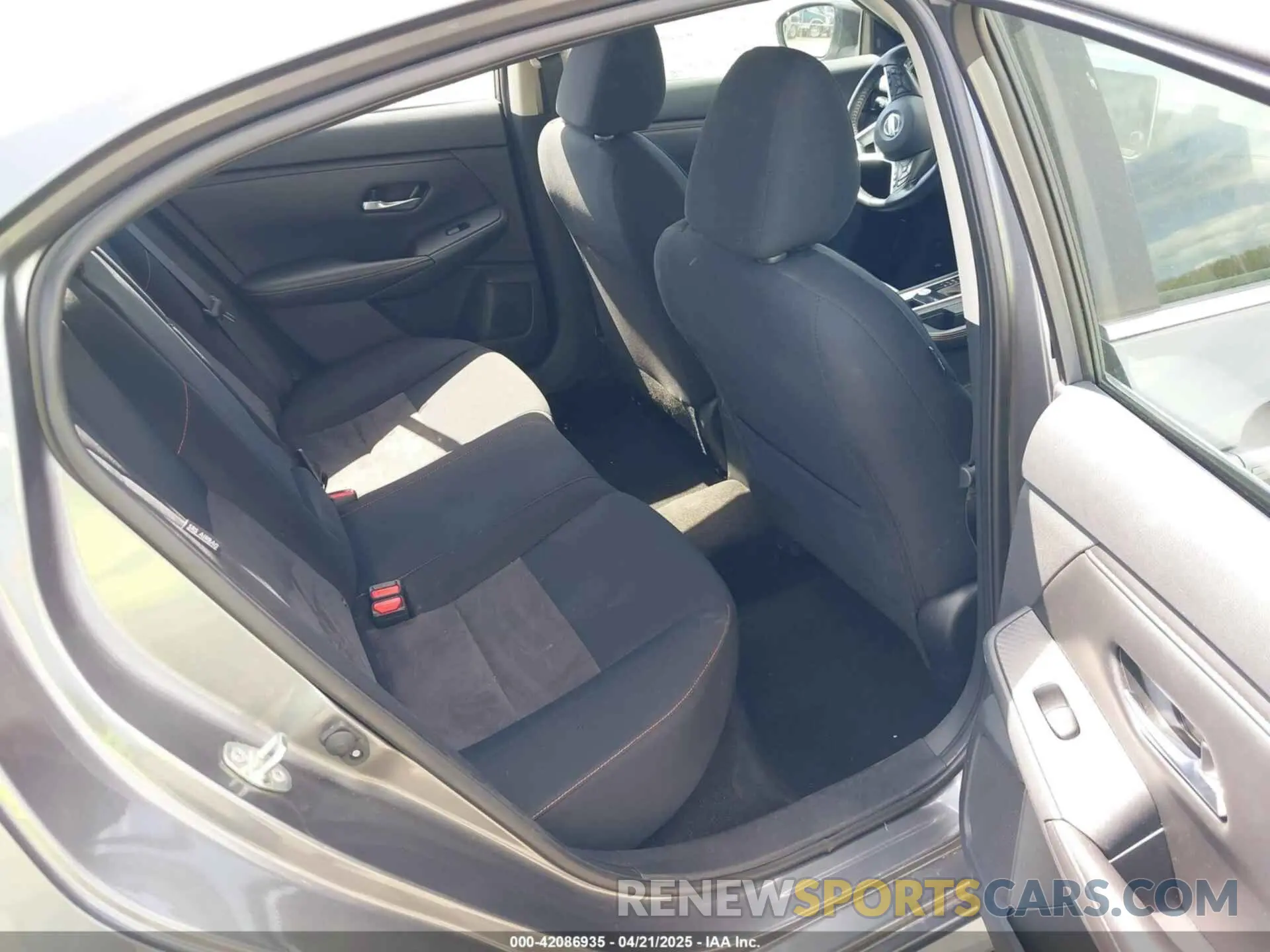8 Photograph of a damaged car 3N1AB8DV0NY319000 NISSAN SENTRA 2022