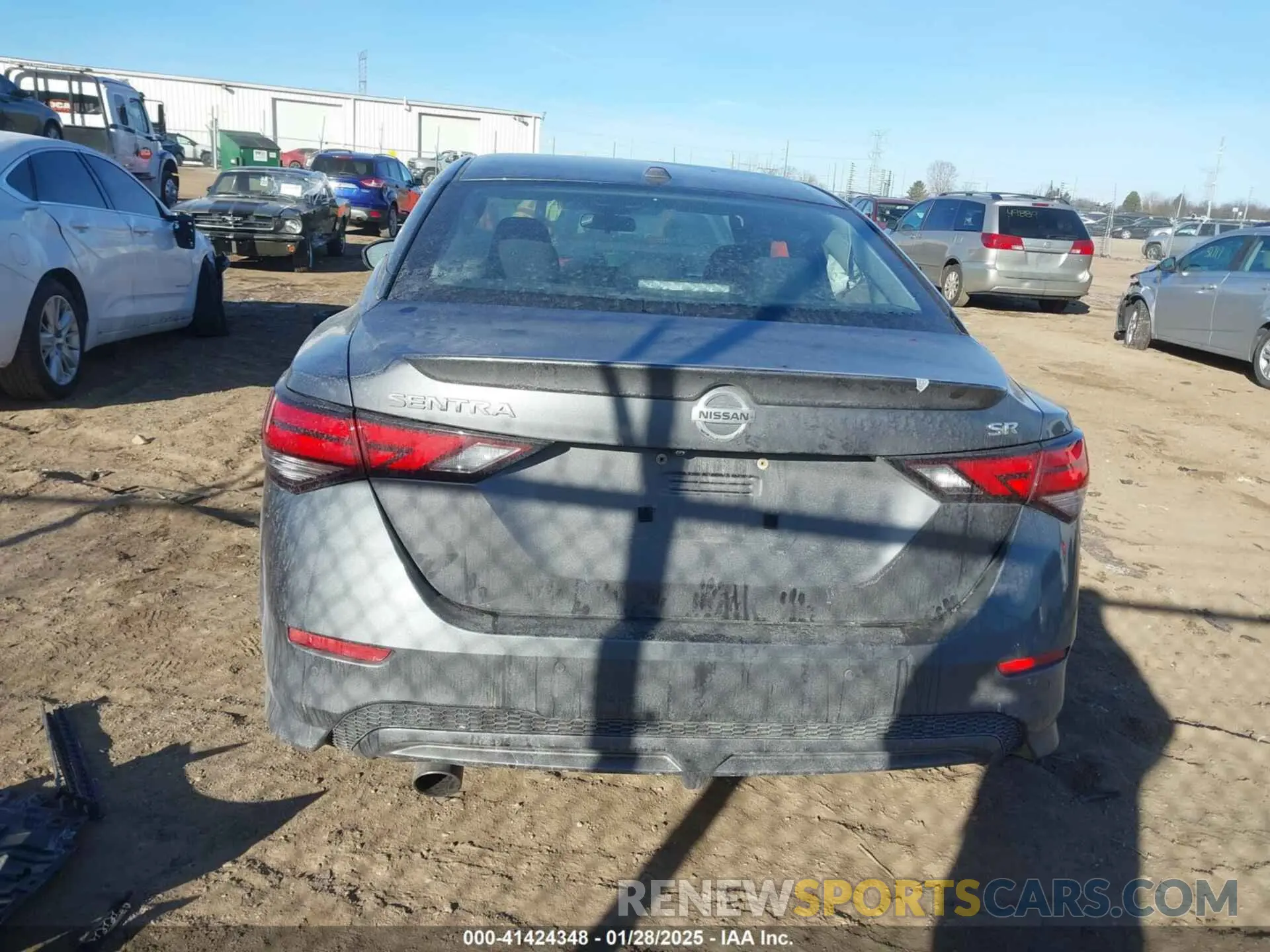 17 Фотография поврежденного автомобиля 3N1AB8DV1NY258613 NISSAN SENTRA 2022