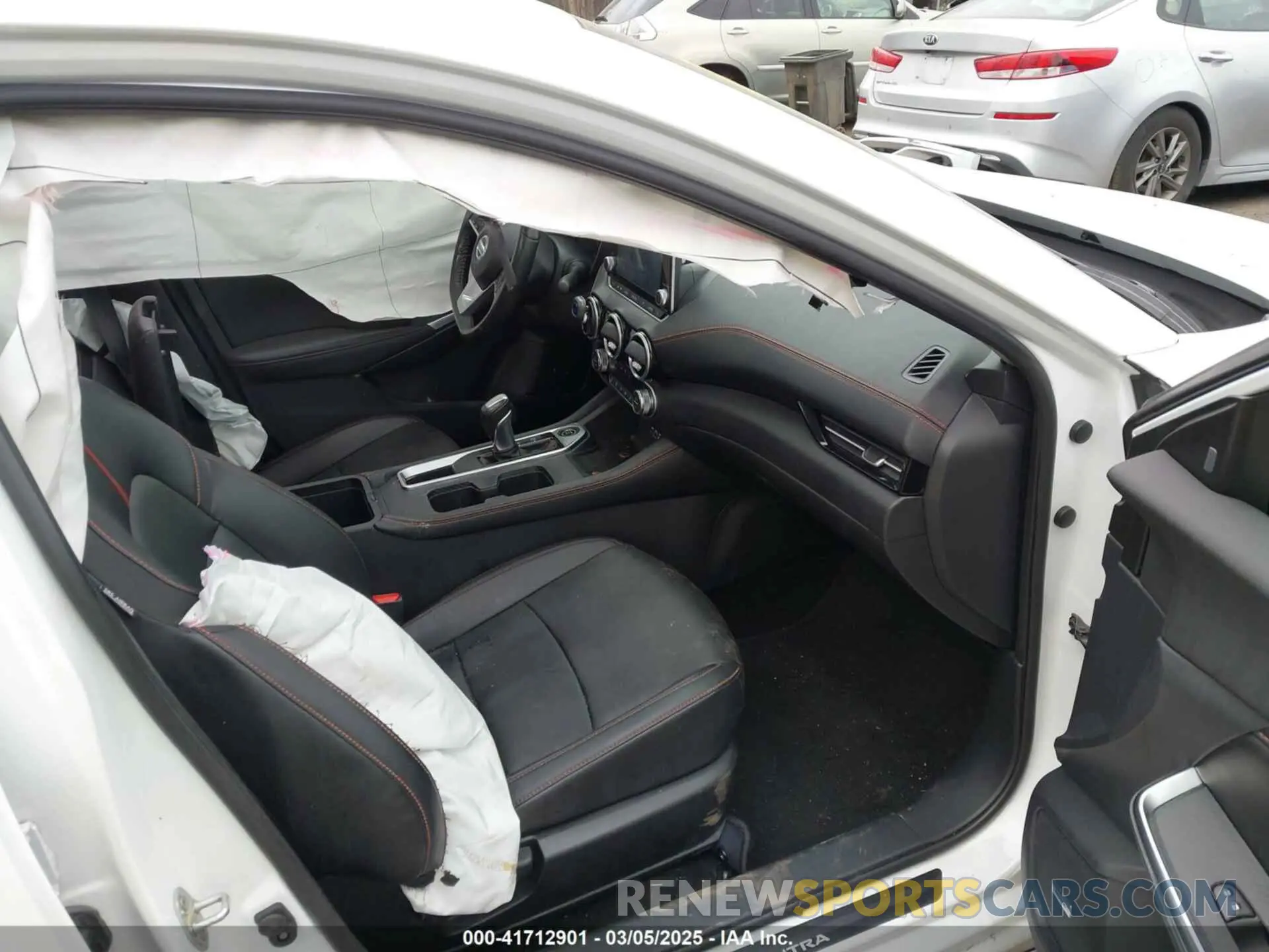 5 Photograph of a damaged car 3N1AB8DV3NY313885 NISSAN SENTRA 2022