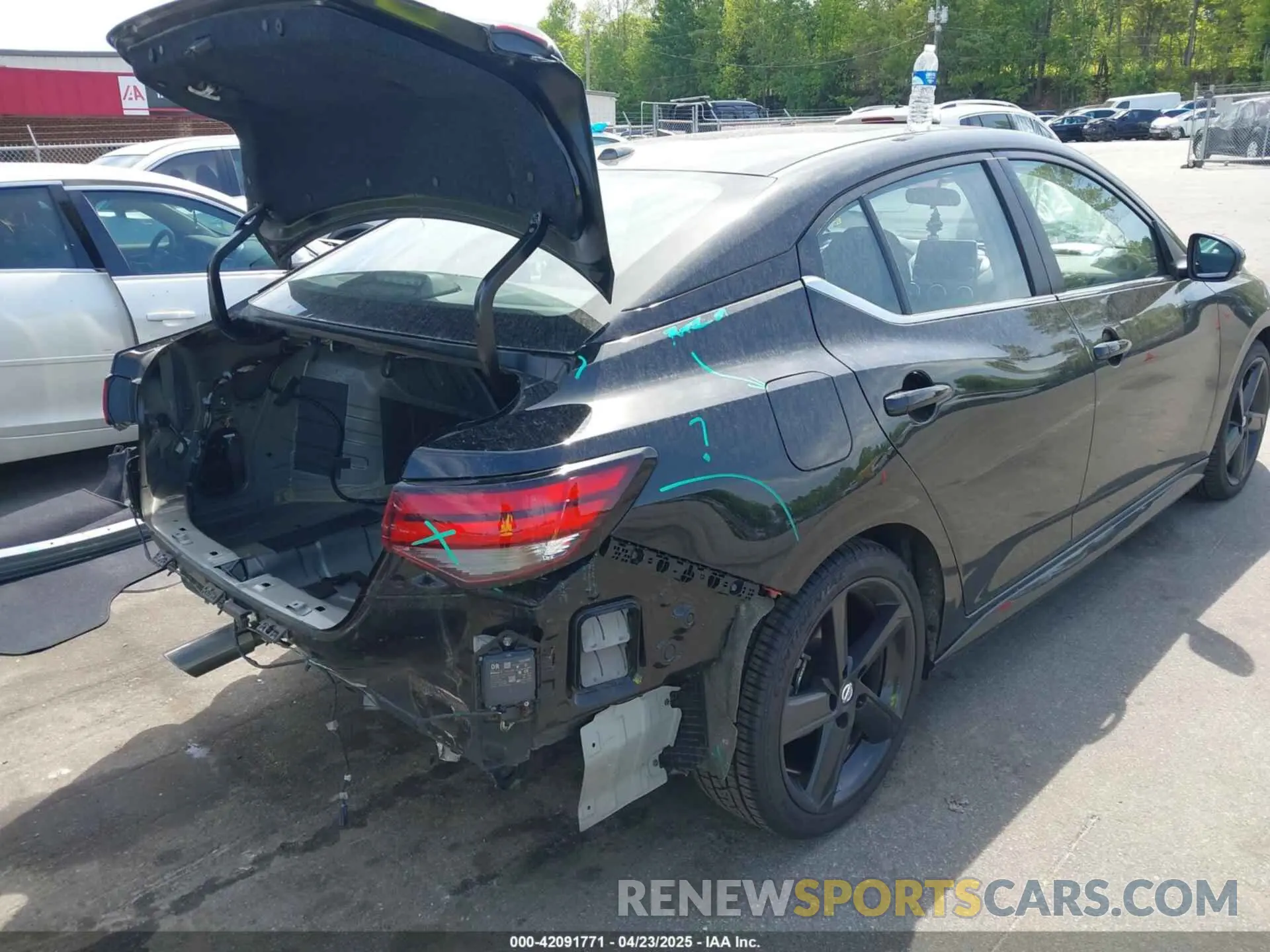 4 Photograph of a damaged car 3N1AB8DV7NY315736 NISSAN SENTRA 2022