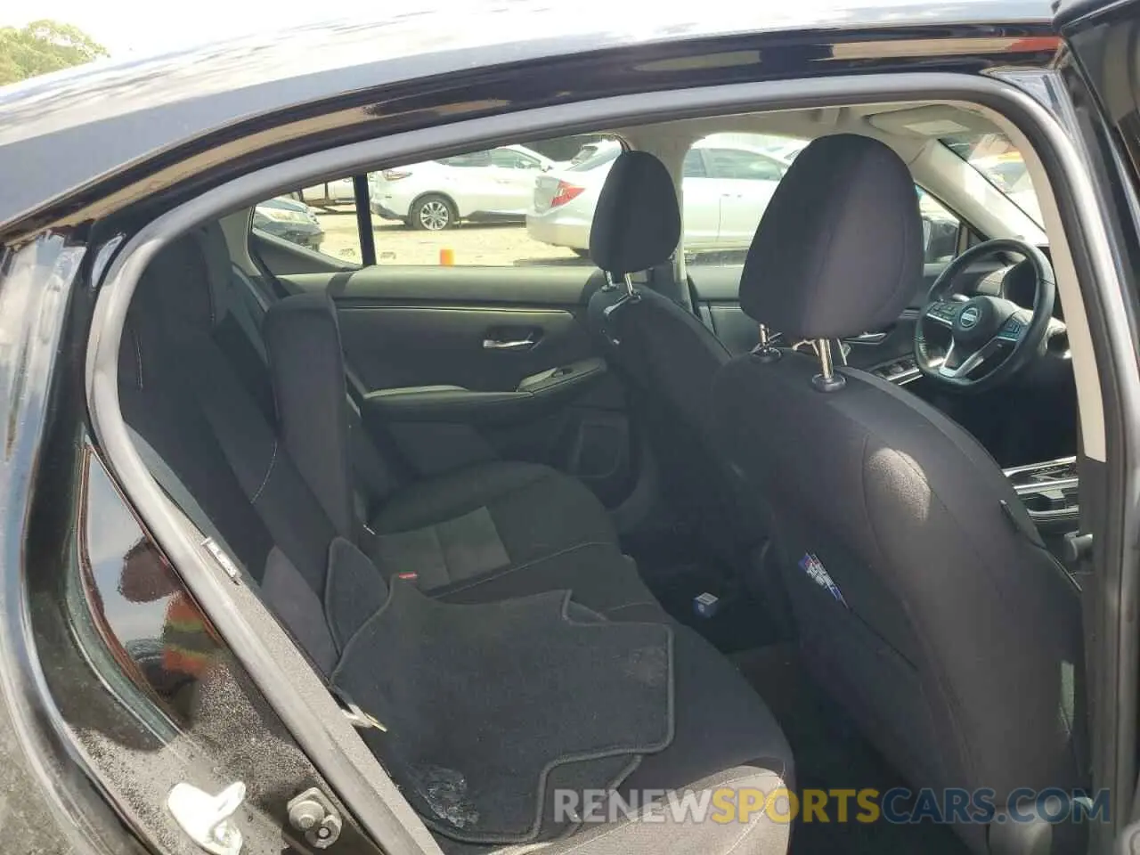 10 Photograph of a damaged car 3N1AB8DV8NY220750 NISSAN SENTRA 2022