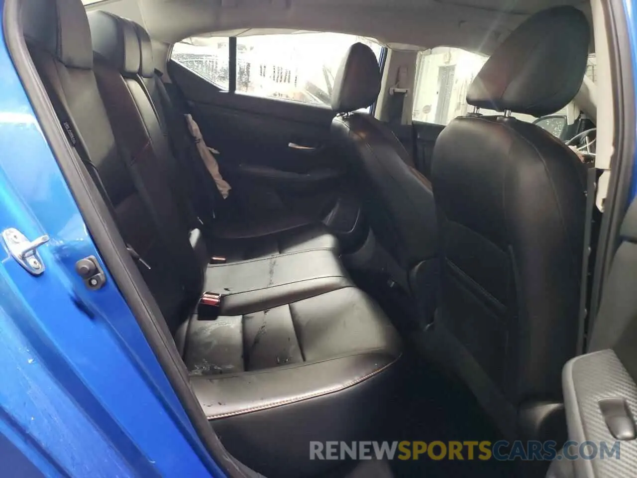 10 Photograph of a damaged car 3N1AB8DV8NY308956 NISSAN SENTRA 2022