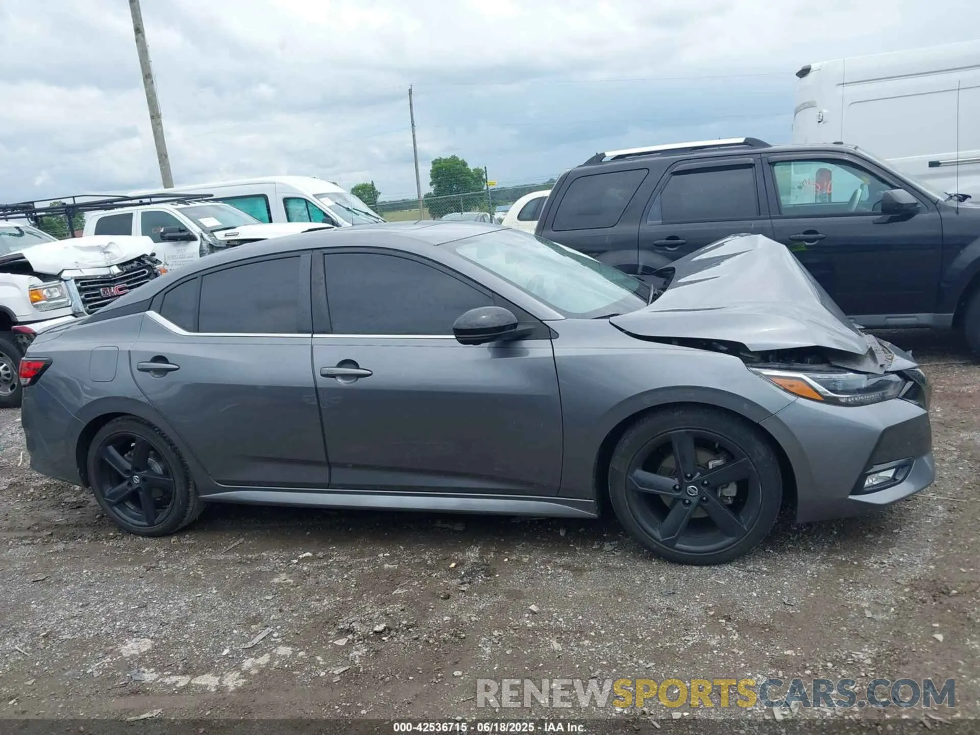 13 Photograph of a damaged car 3N1AB8DV9NY210213 NISSAN SENTRA 2022