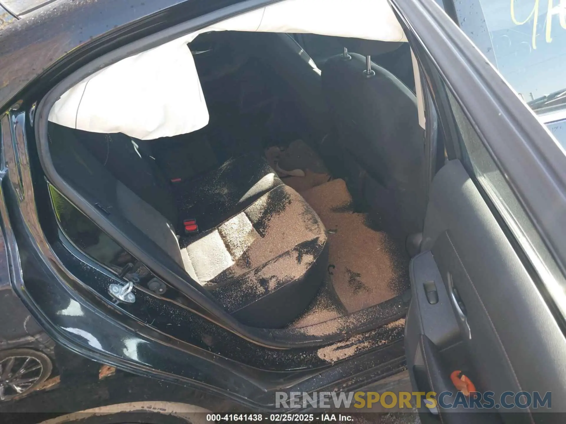 8 Photograph of a damaged car 3N1AB8DV9NY255426 NISSAN SENTRA 2022