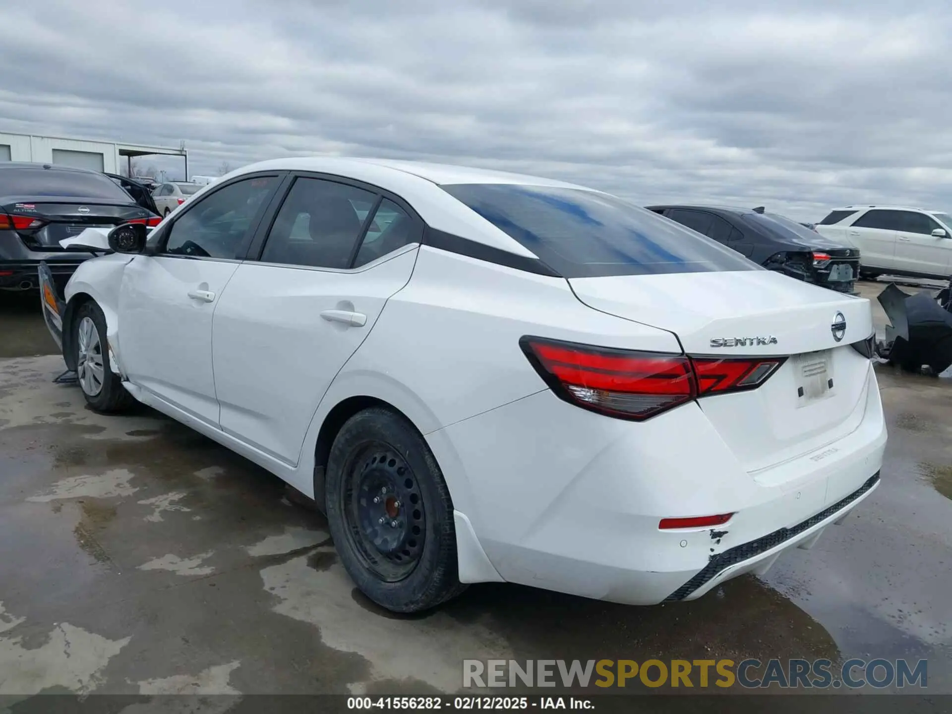 3 Фотография поврежденного автомобиля 3N1AB8BV0PY298512 NISSAN SENTRA 2023