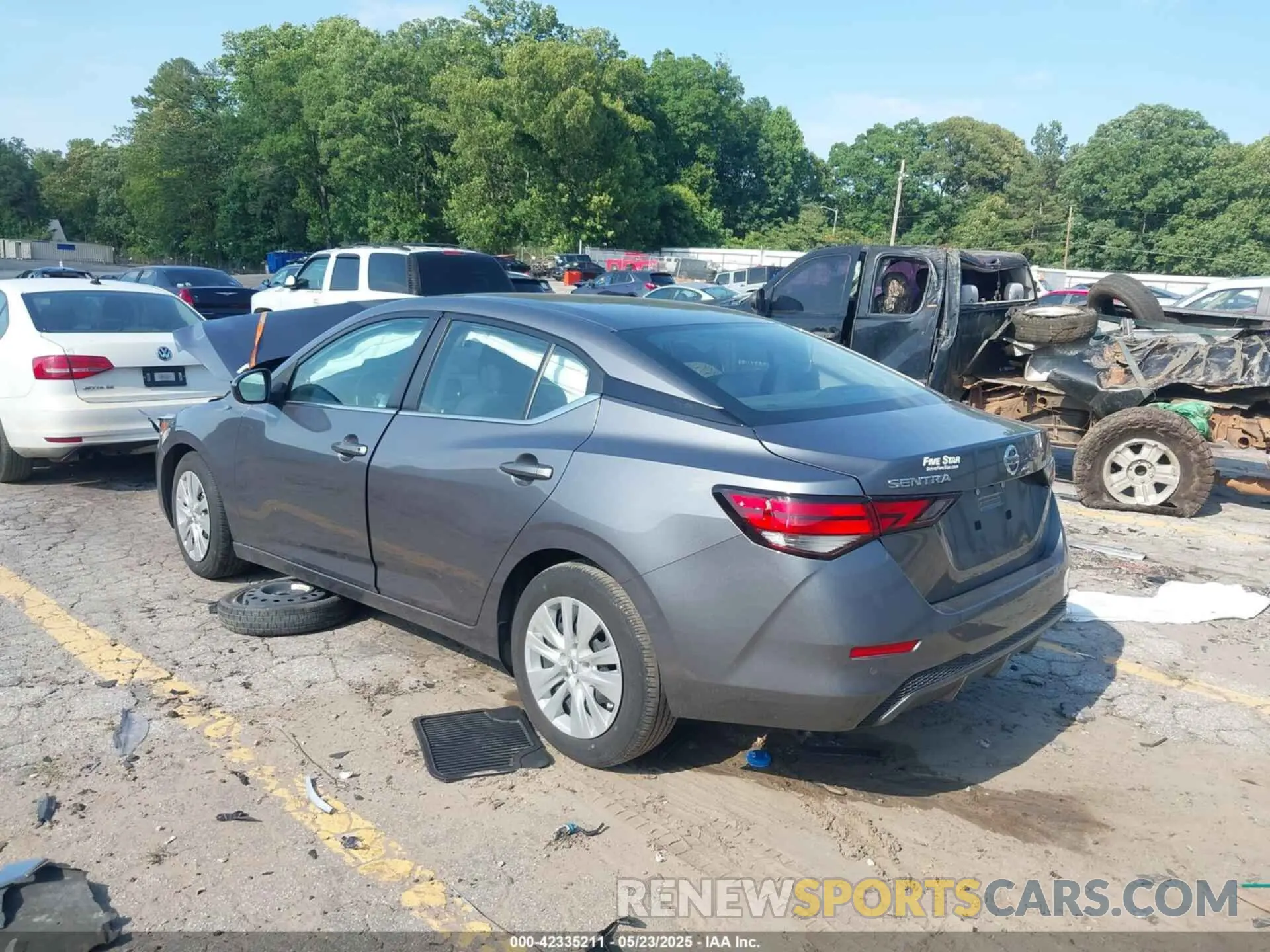 3 Photograph of a damaged car 3N1AB8BV3PY285351 NISSAN SENTRA 2023