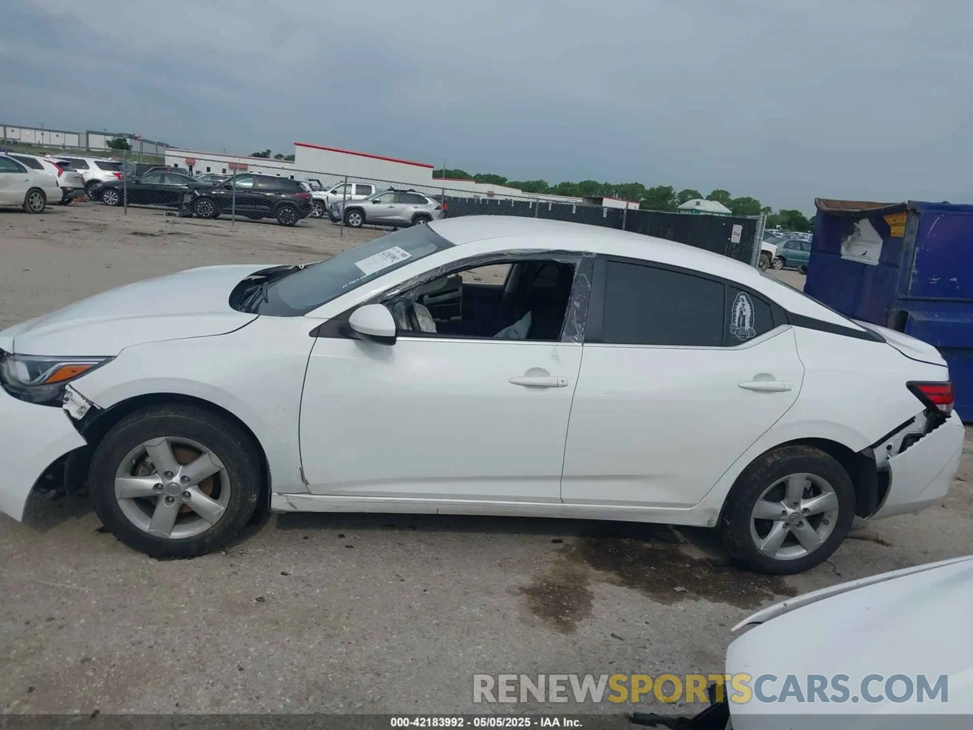 14 Фотография поврежденного автомобиля 3N1AB8BV3PY292087 NISSAN SENTRA 2023