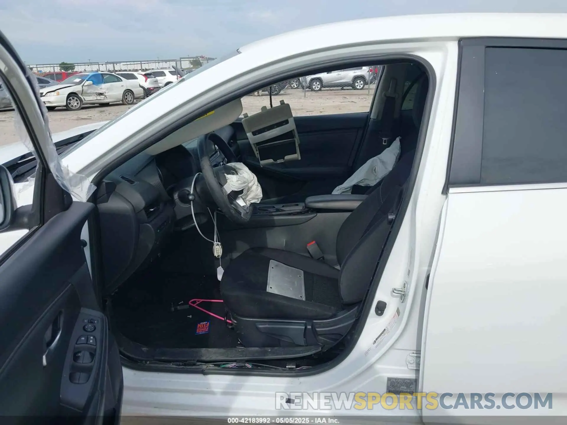 5 Фотография поврежденного автомобиля 3N1AB8BV3PY292087 NISSAN SENTRA 2023
