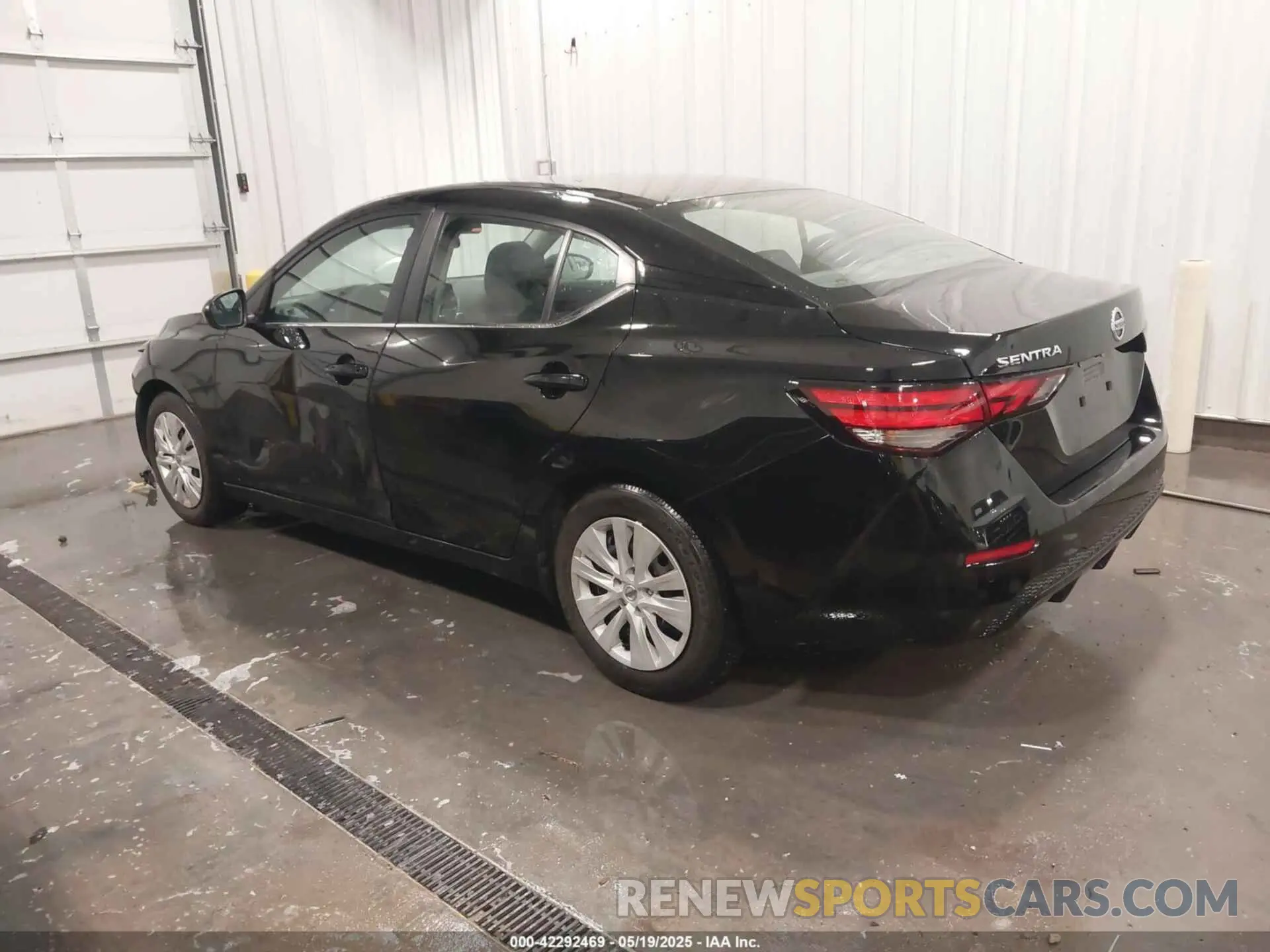 3 Фотография поврежденного автомобиля 3N1AB8BV4PY296570 NISSAN SENTRA 2023