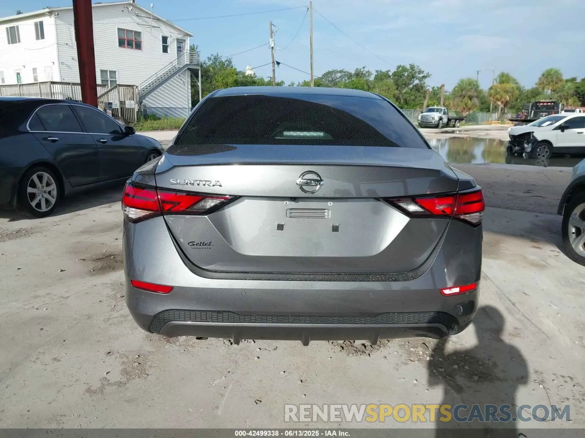 16 Photograph of a damaged car 3N1AB8BV5PY303672 NISSAN SENTRA 2023