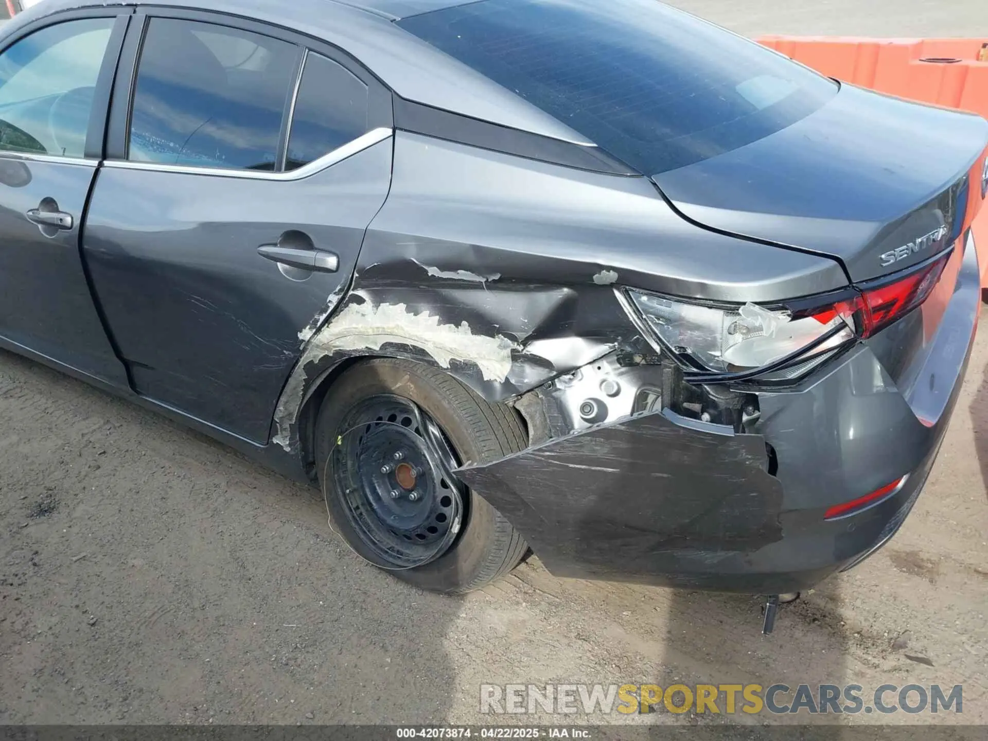 6 Фотография поврежденного автомобиля 3N1AB8BV6PY303762 NISSAN SENTRA 2023