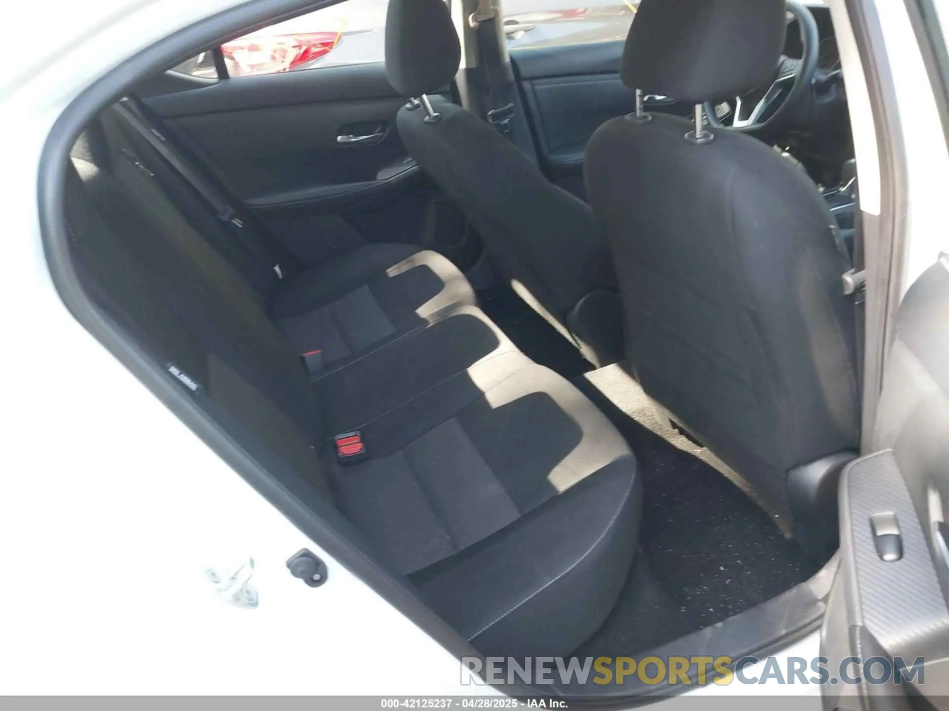 8 Фотография поврежденного автомобиля 3N1AB8CV0PY261345 NISSAN SENTRA 2023