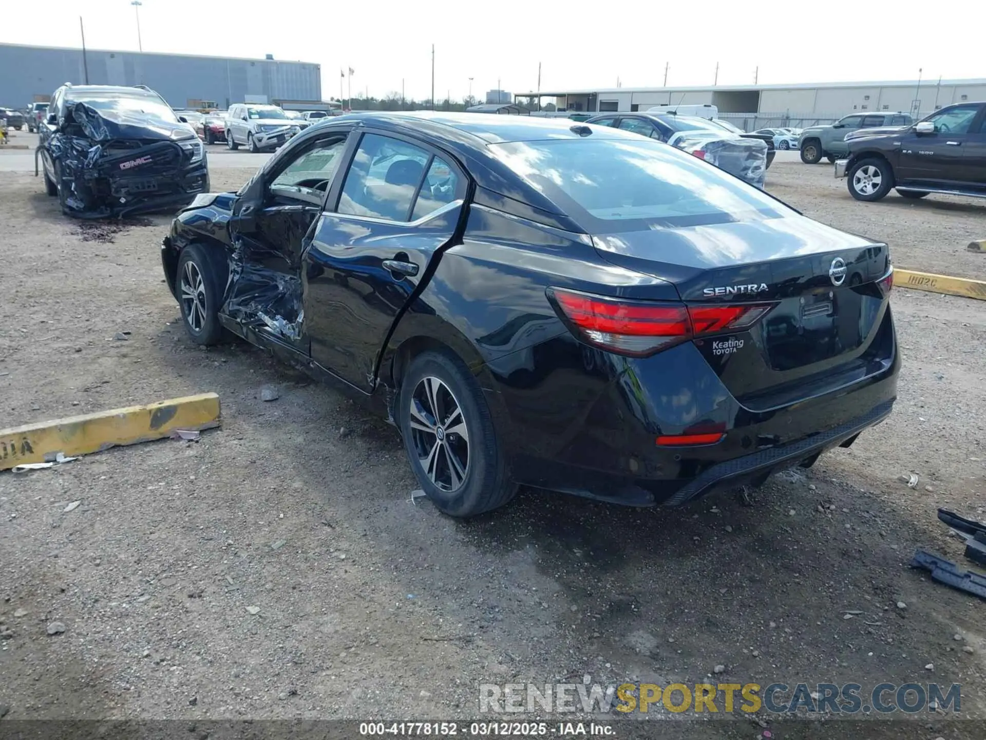 3 Фотография поврежденного автомобиля 3N1AB8CV1PY311461 NISSAN SENTRA 2023