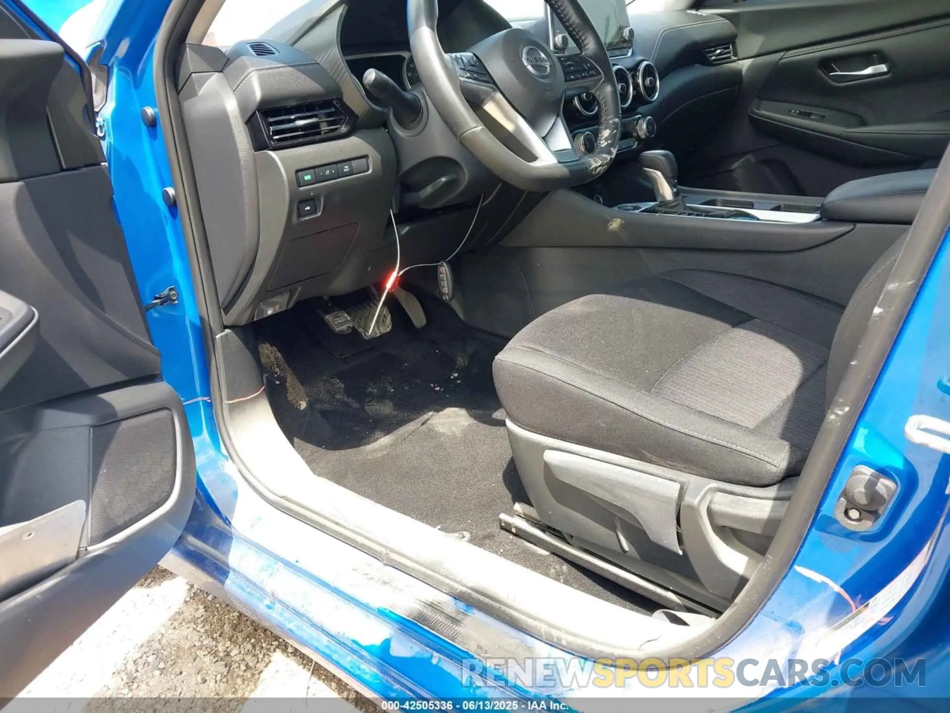 6 Фотография поврежденного автомобиля 3N1AB8CV3PY227027 NISSAN SENTRA 2023