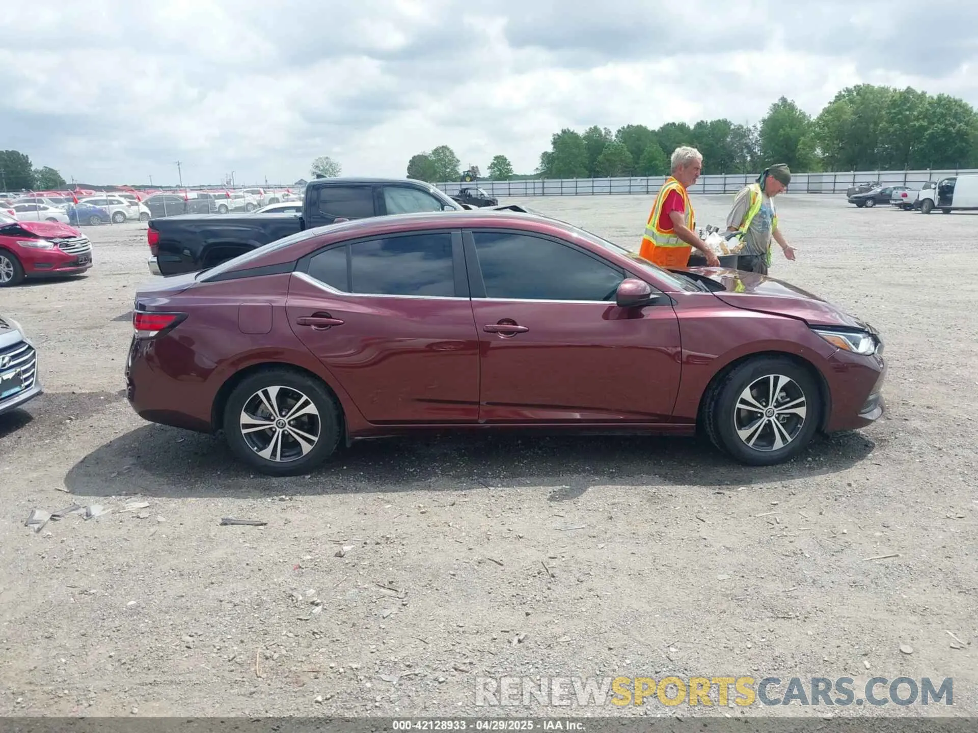 13 Фотография поврежденного автомобиля 3N1AB8CV3PY247245 NISSAN SENTRA 2023