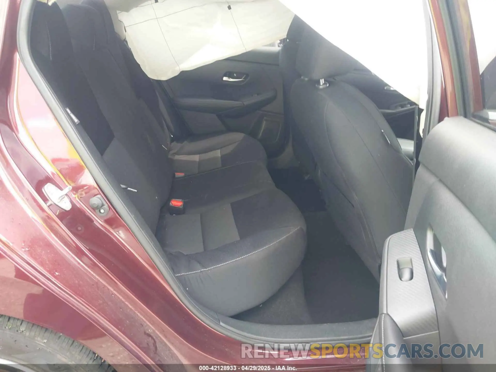8 Фотография поврежденного автомобиля 3N1AB8CV3PY247245 NISSAN SENTRA 2023