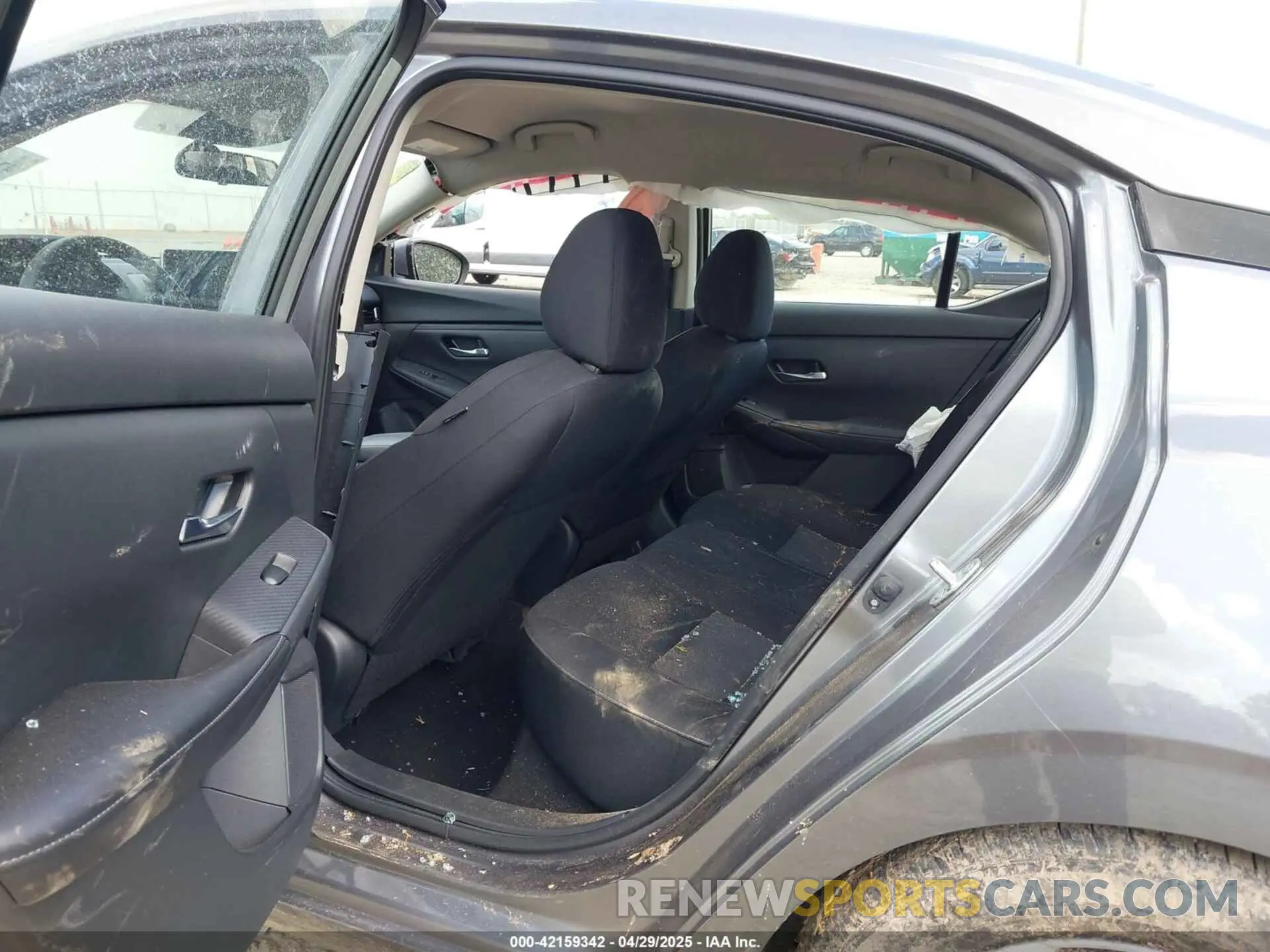 8 Фотография поврежденного автомобиля 3N1AB8CV3PY287907 NISSAN SENTRA 2023