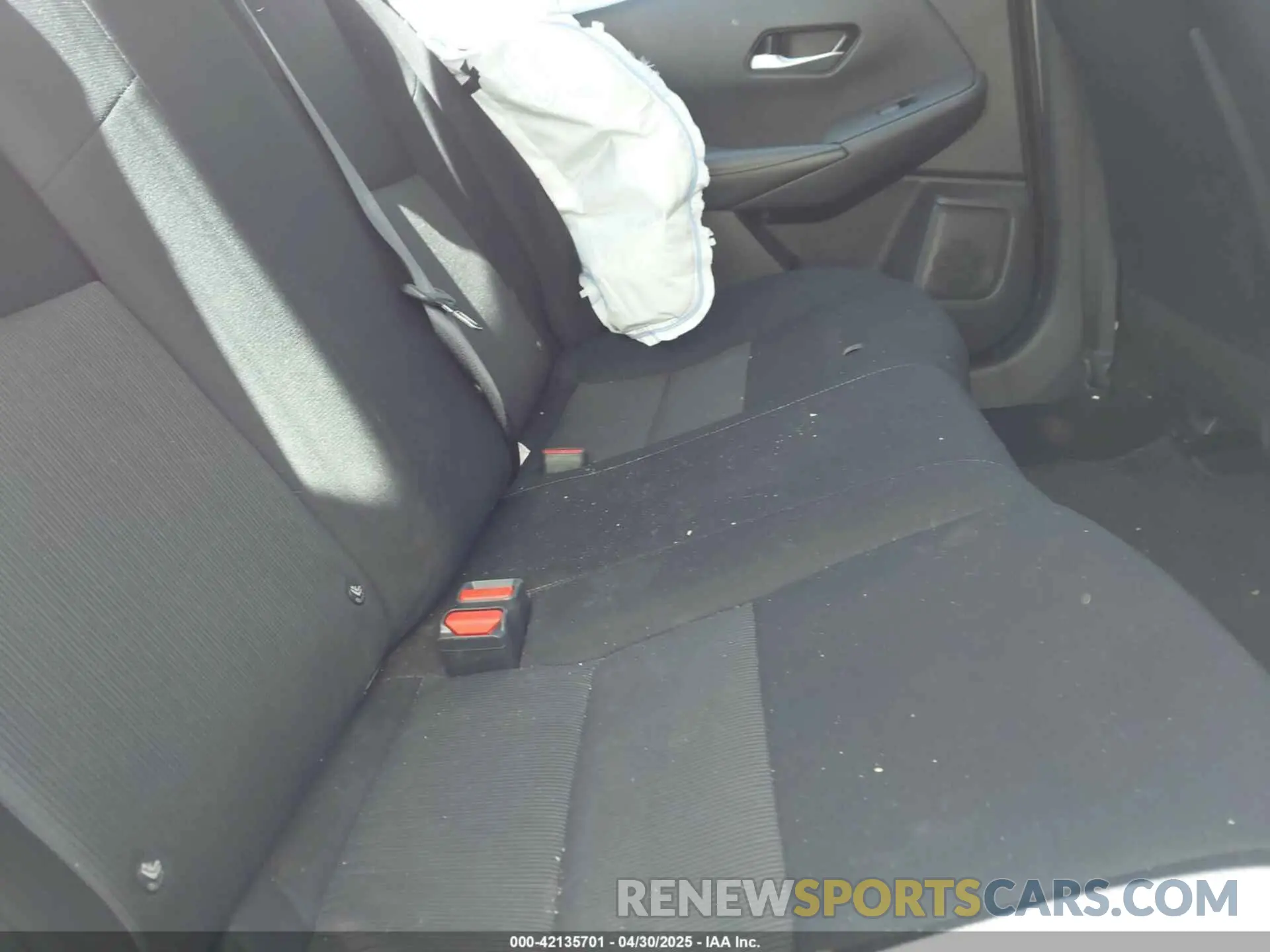 8 Photograph of a damaged car 3N1AB8CV3PY304222 NISSAN SENTRA 2023