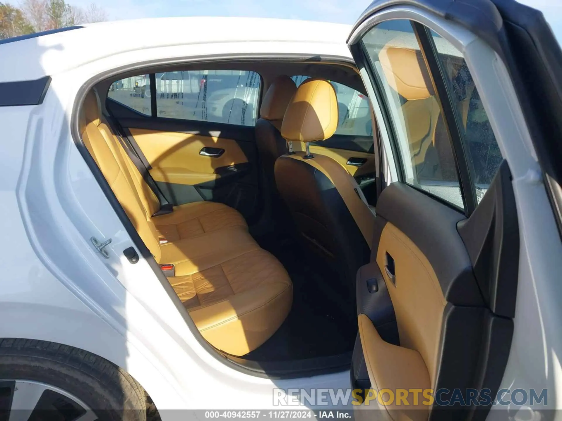 8 Фотография поврежденного автомобиля 3N1AB8CV4PY250770 NISSAN SENTRA 2023