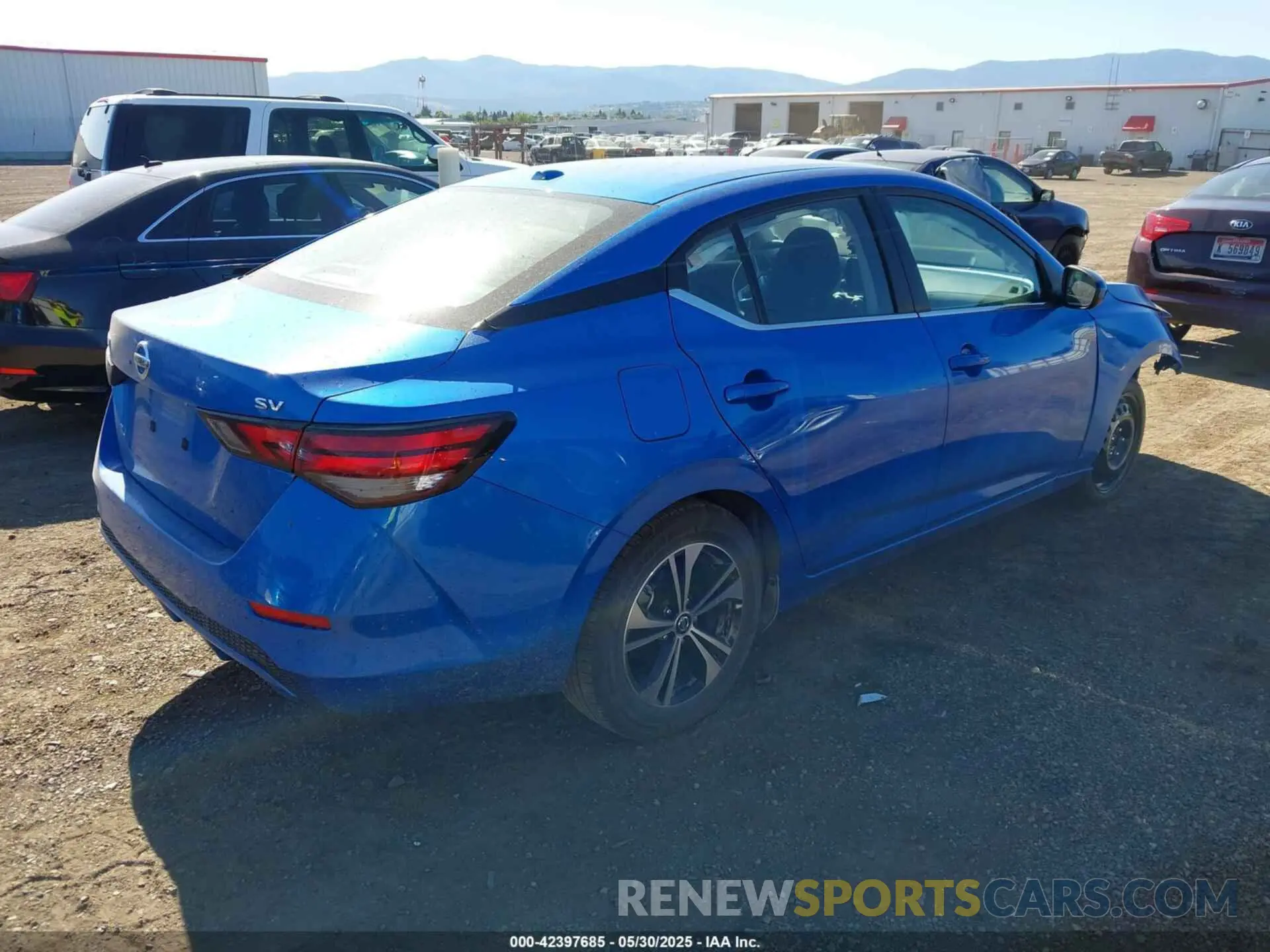 4 Фотография поврежденного автомобиля 3N1AB8CV4PY316220 NISSAN SENTRA 2023