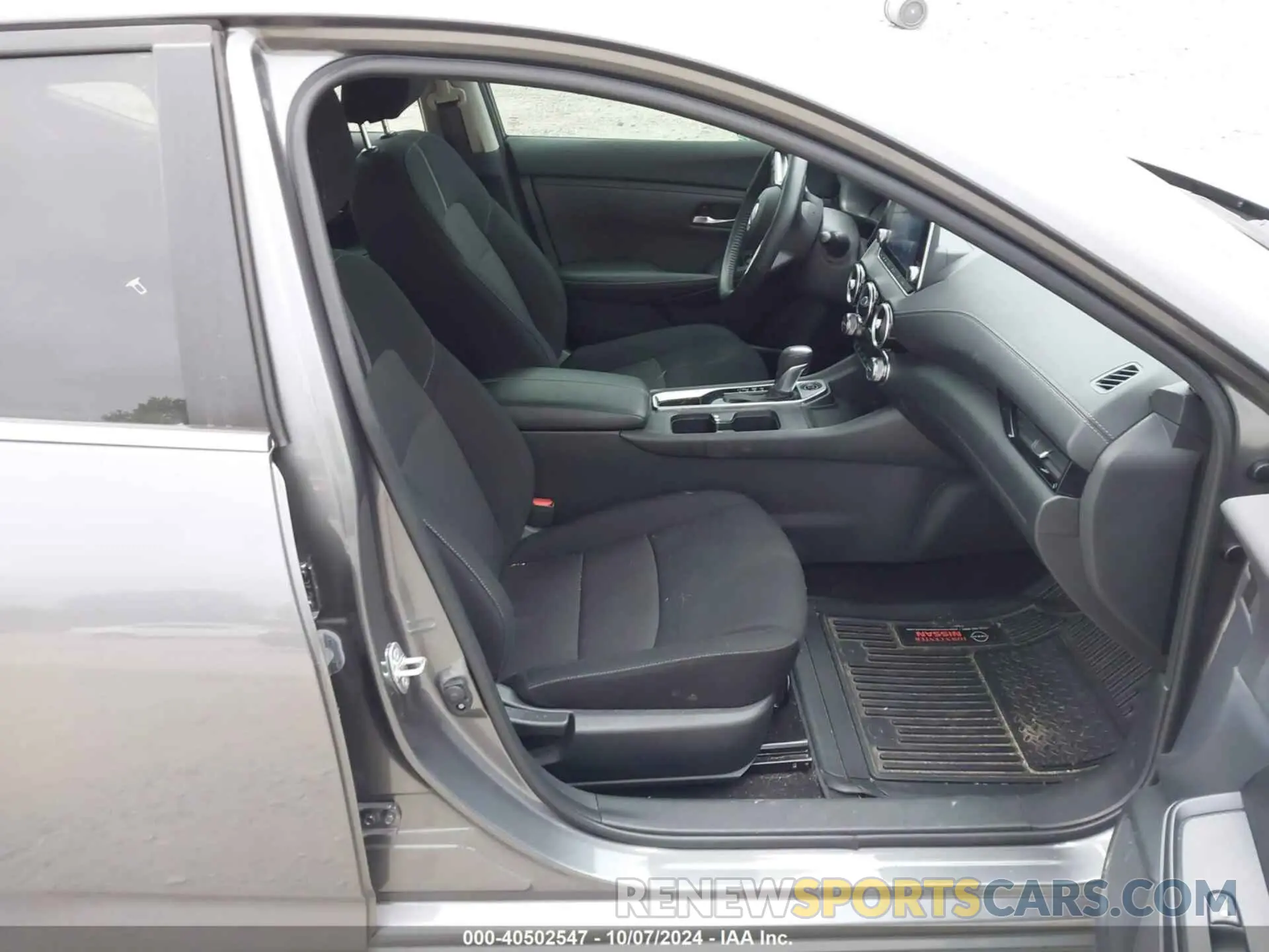5 Photograph of a damaged car 3N1AB8CV5PY250938 NISSAN SENTRA 2023