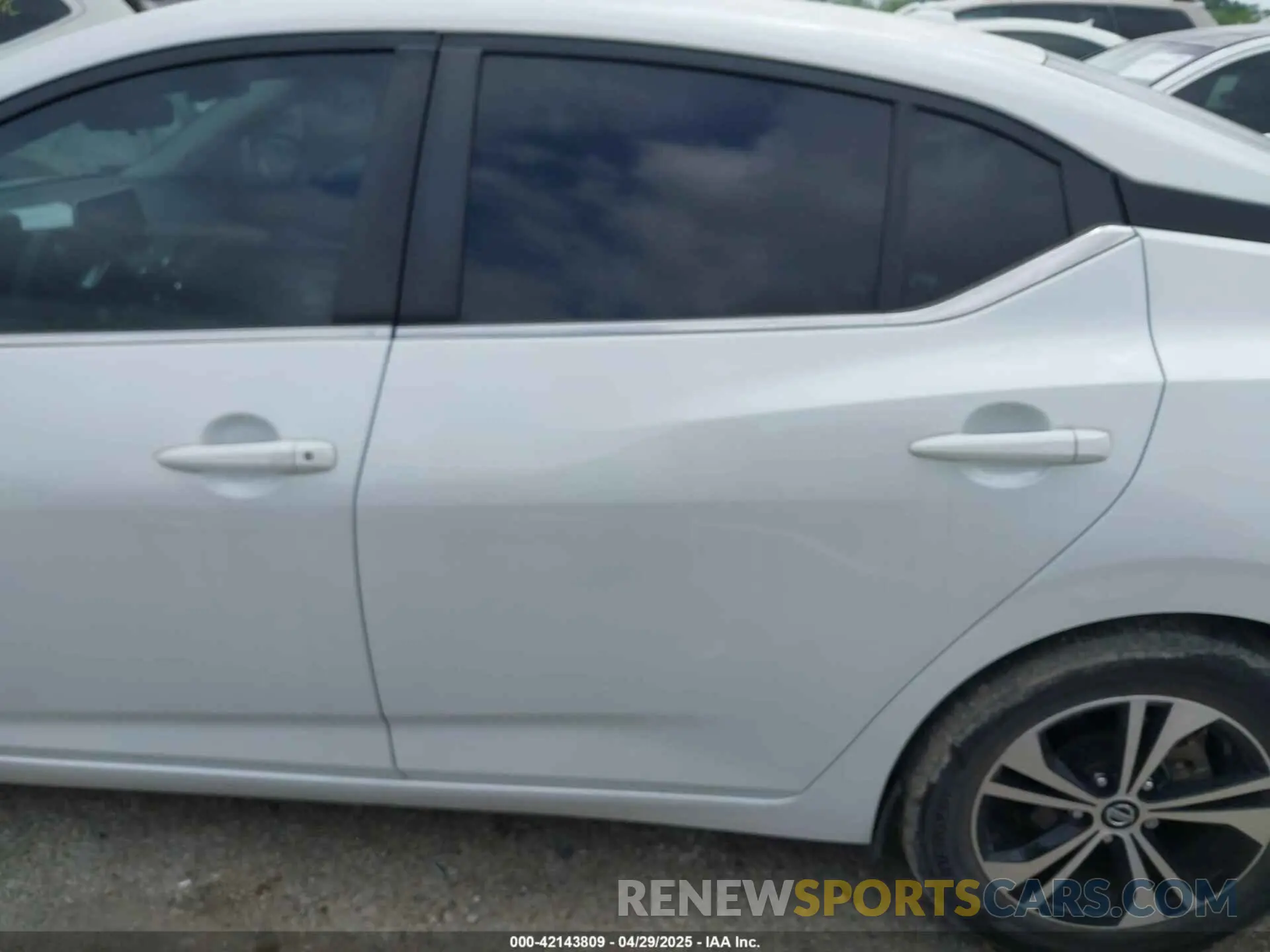 14 Фотография поврежденного автомобиля 3N1AB8CV5PY266010 NISSAN SENTRA 2023