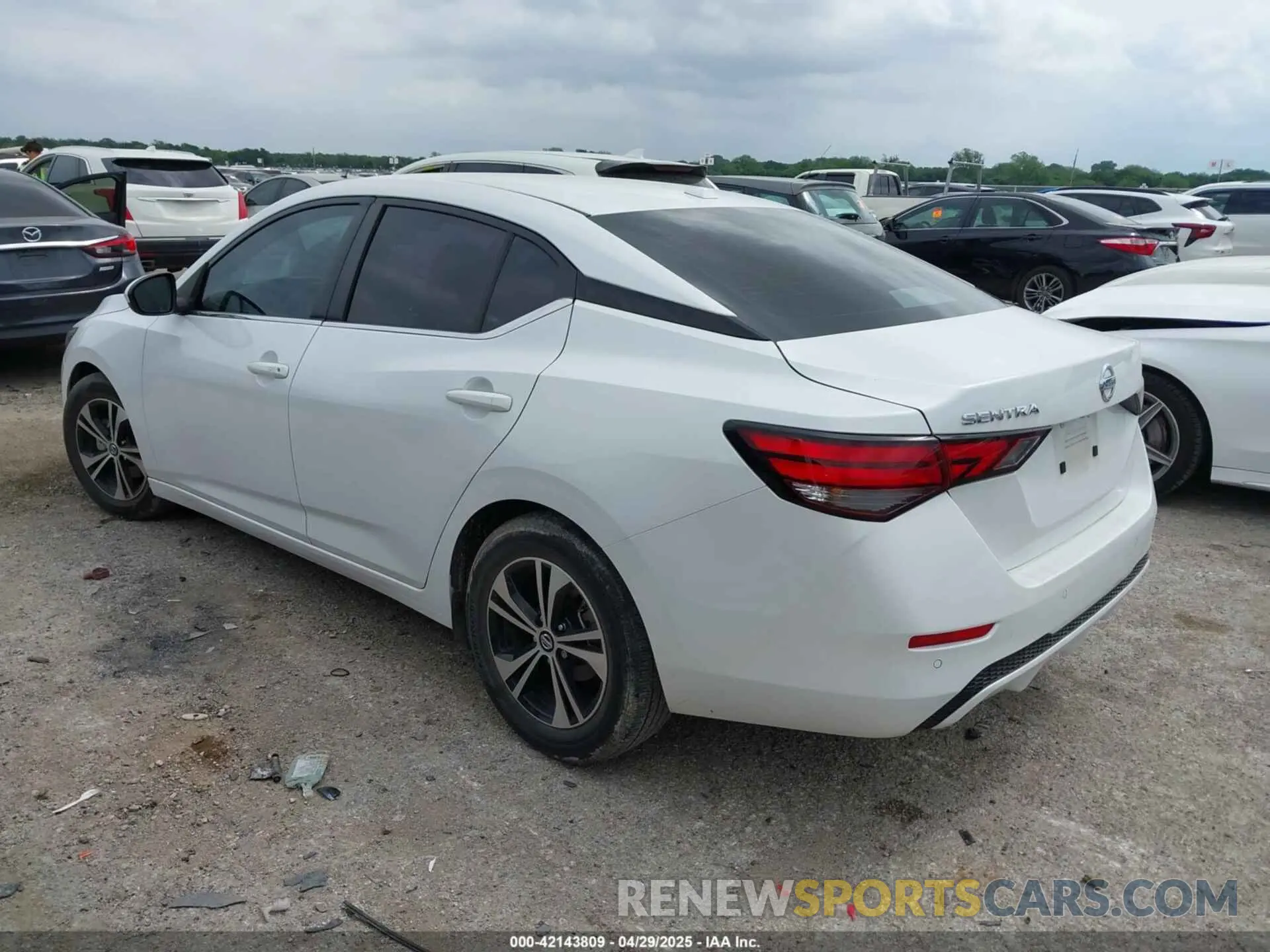 3 Фотография поврежденного автомобиля 3N1AB8CV5PY266010 NISSAN SENTRA 2023