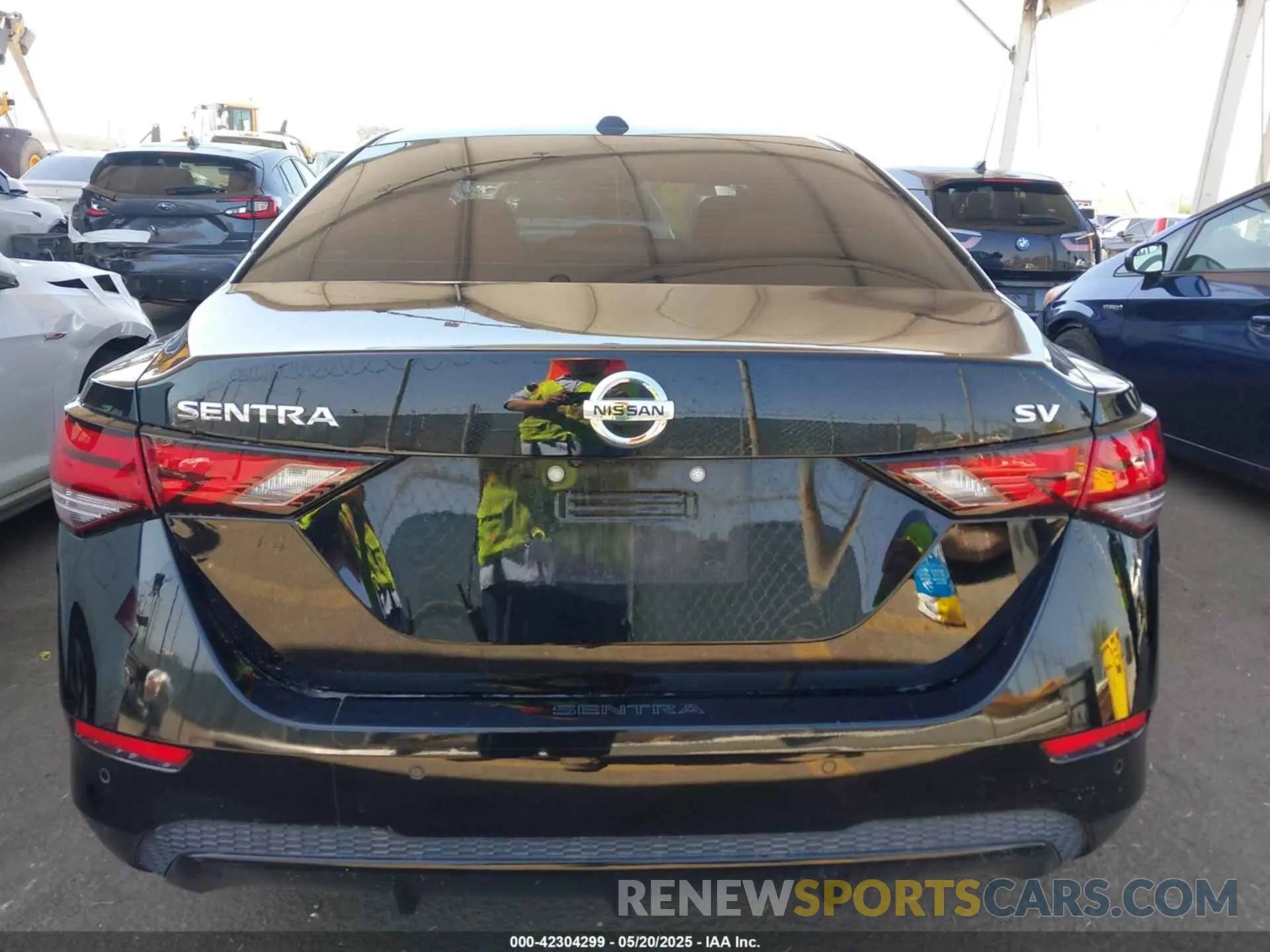 16 Photograph of a damaged car 3N1AB8CV5PY289092 NISSAN SENTRA 2023
