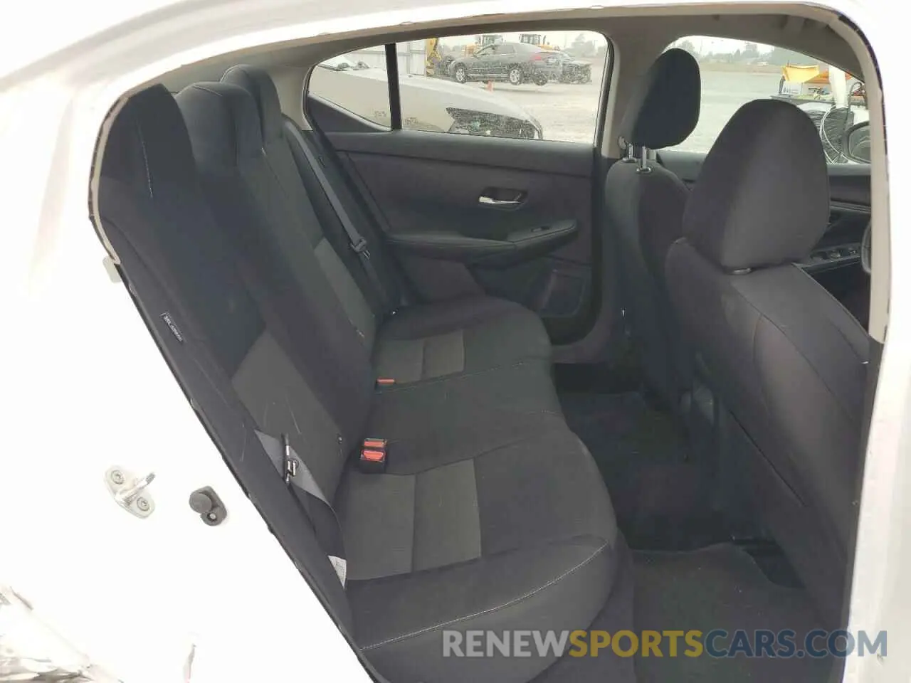 10 Фотография поврежденного автомобиля 3N1AB8CV6PY298285 NISSAN SENTRA 2023