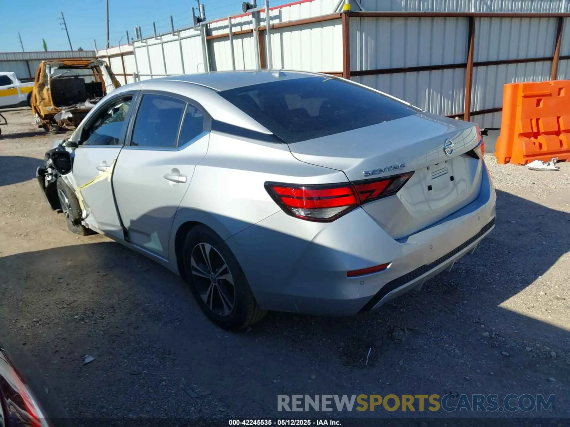 3 Фотография поврежденного автомобиля 3N1AB8CV6PY317577 NISSAN SENTRA 2023