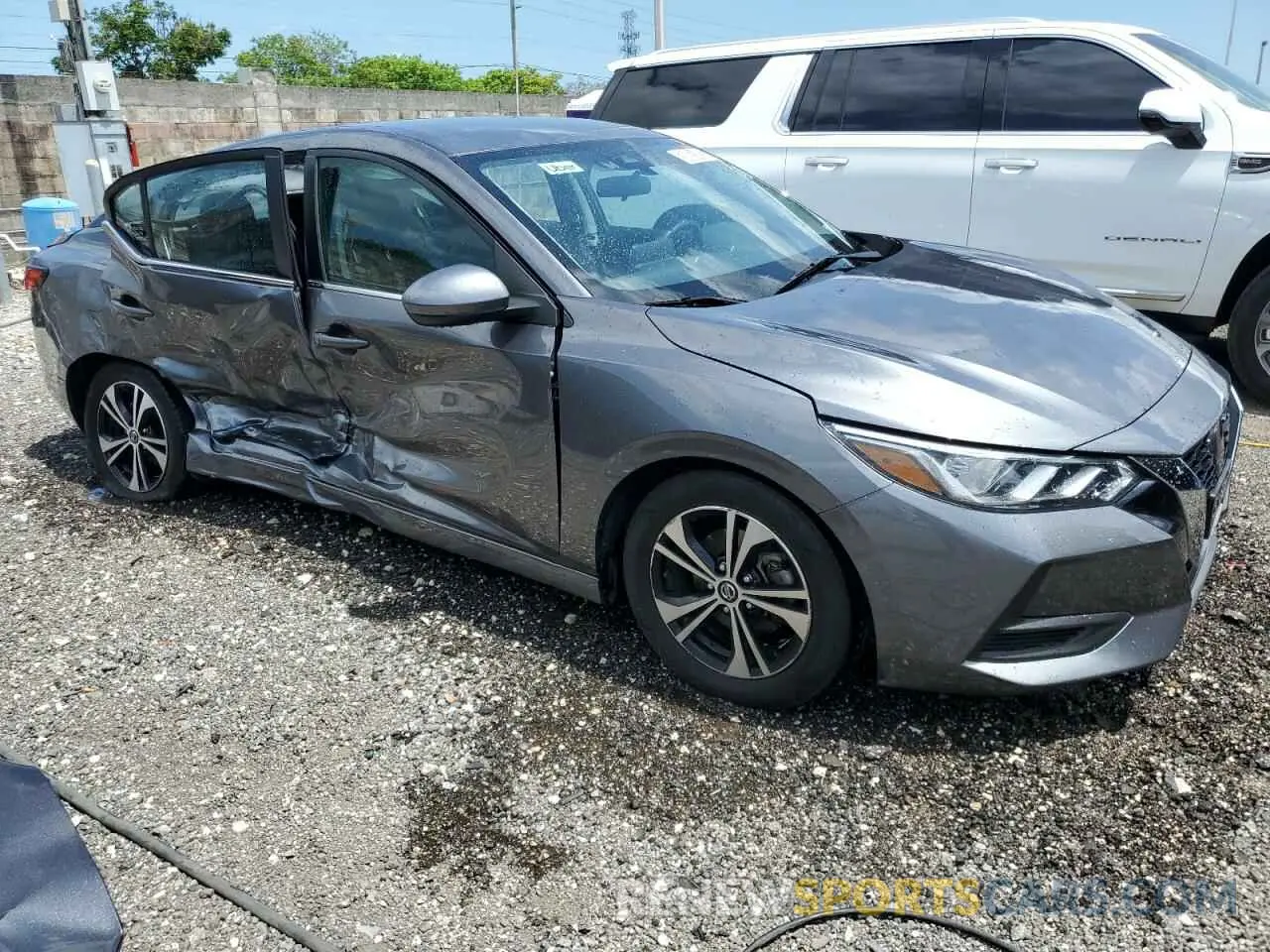 4 Photograph of a damaged car 3N1AB8CV7PY284315 NISSAN SENTRA 2023