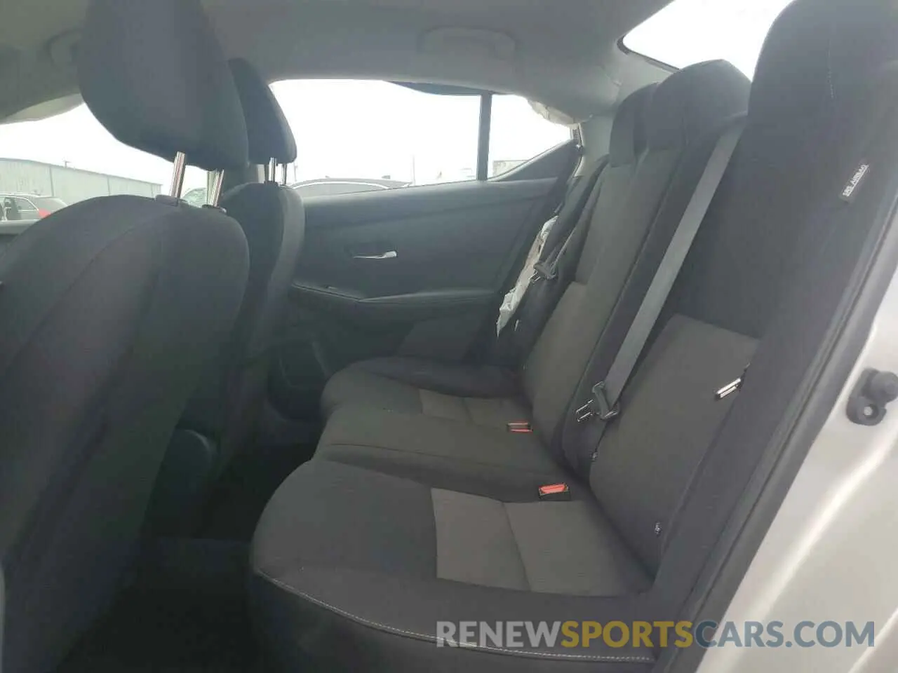 10 Фотография поврежденного автомобиля 3N1AB8CV9PY298538 NISSAN SENTRA 2023