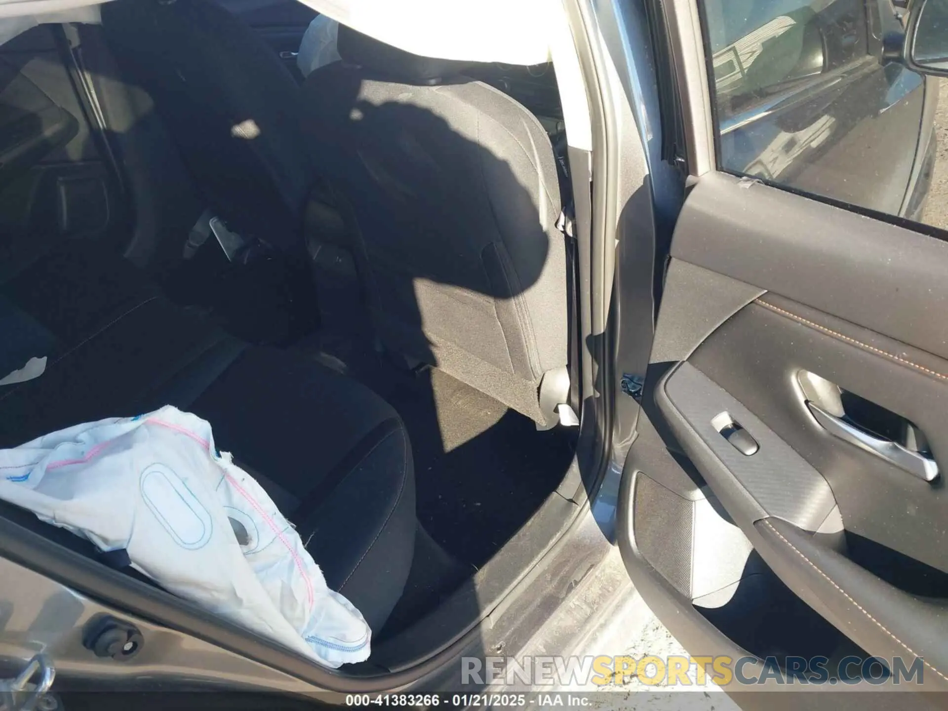 8 Photograph of a damaged car 3N1AB8DV0PY318917 NISSAN SENTRA 2023