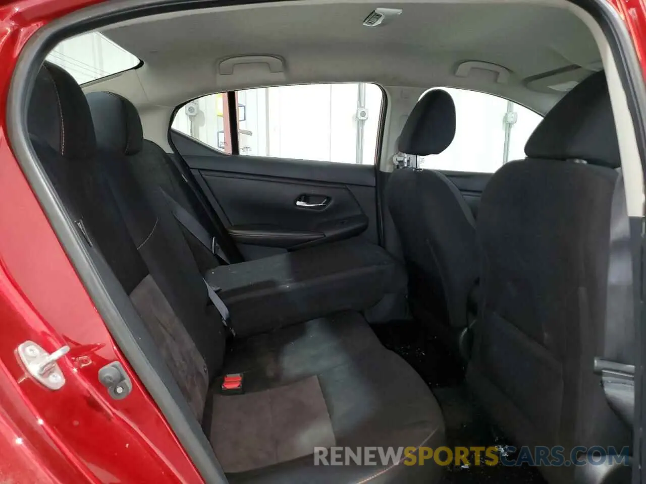 10 Фотография поврежденного автомобиля 3N1AB8DV1PY233438 NISSAN SENTRA 2023