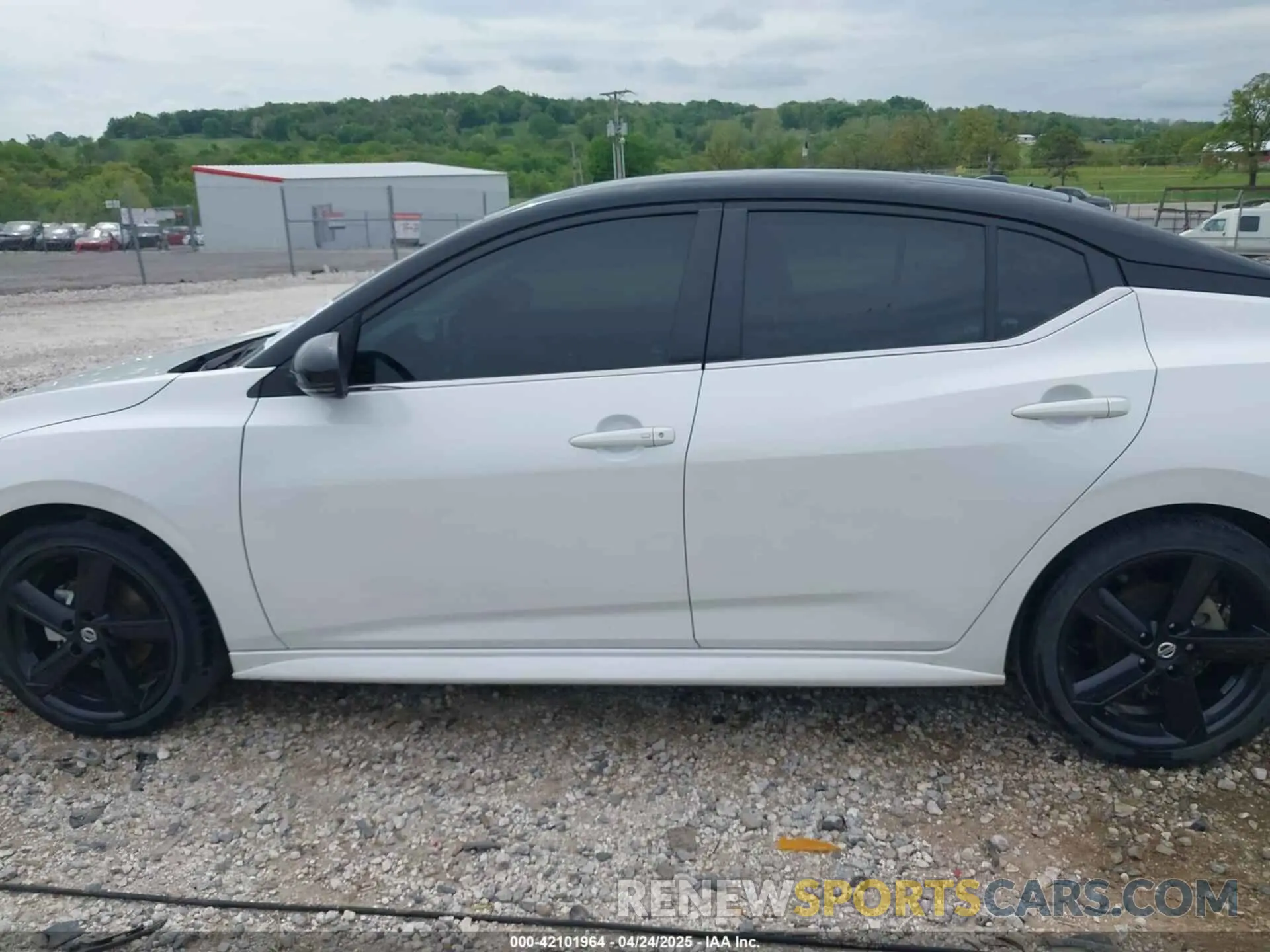 14 Фотография поврежденного автомобиля 3N1AB8DV1PY286317 NISSAN SENTRA 2023