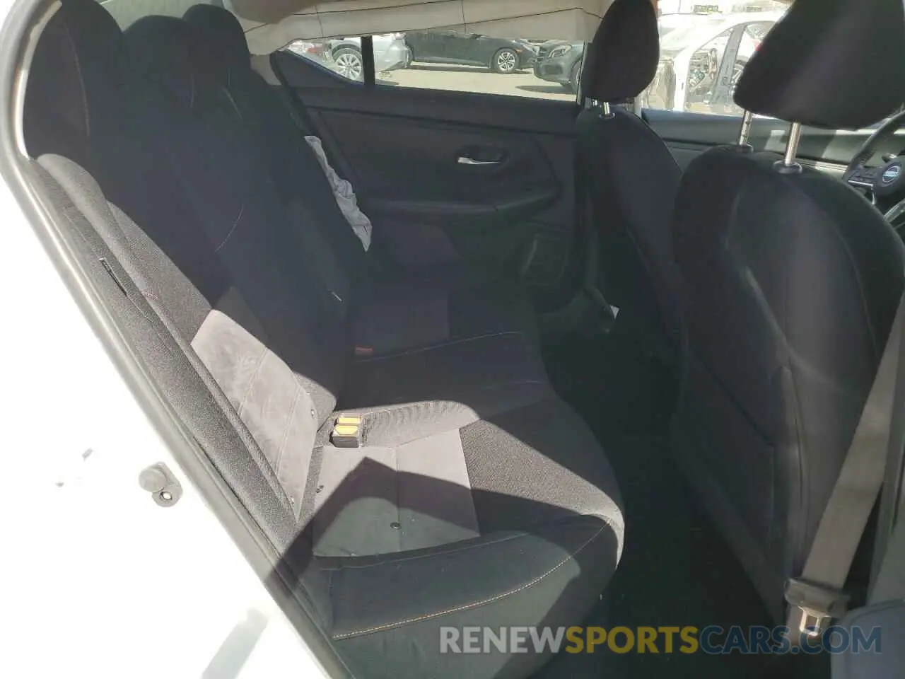10 Фотография поврежденного автомобиля 3N1AB8DV4PY311100 NISSAN SENTRA 2023