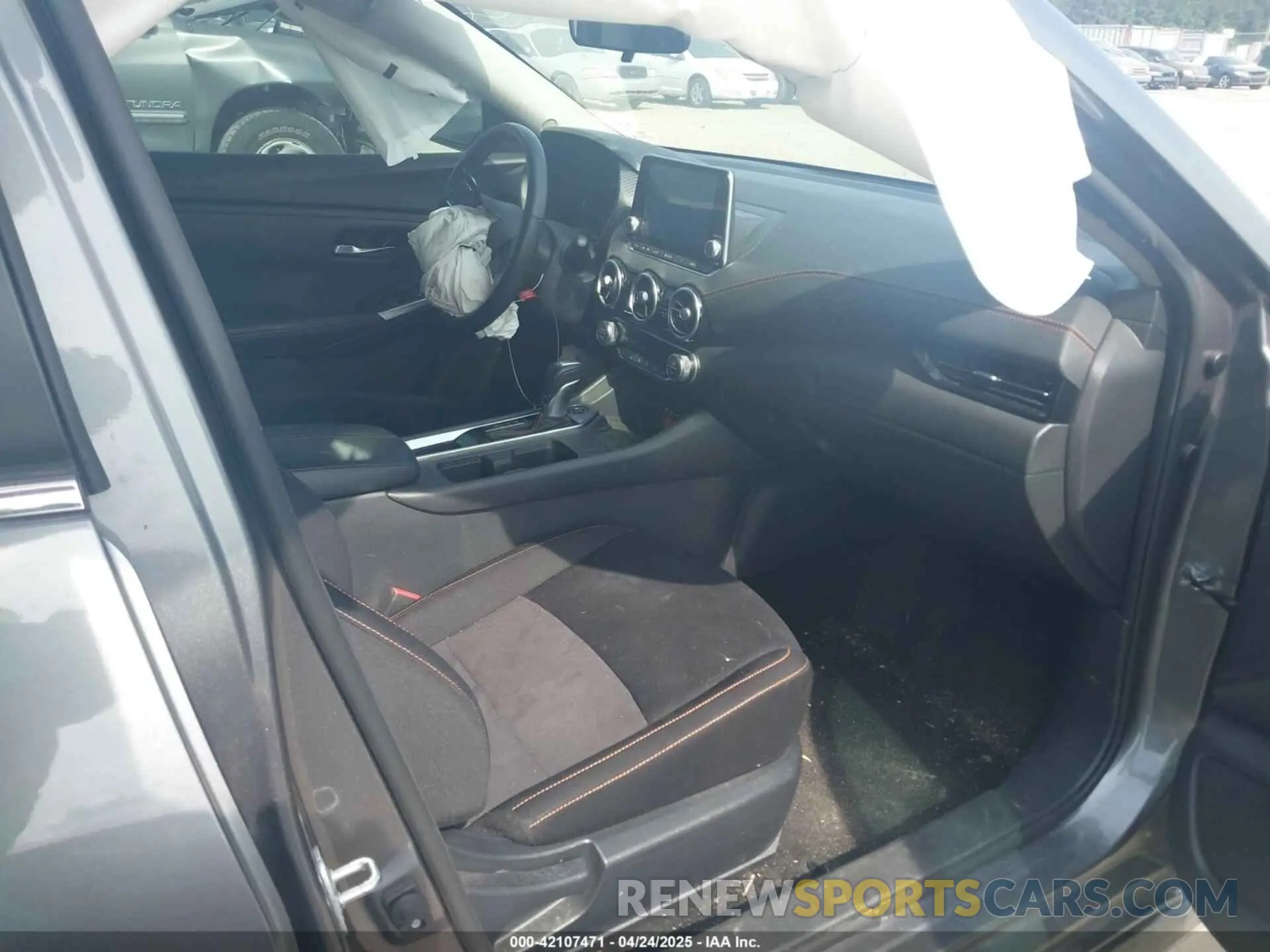5 Фотография поврежденного автомобиля 3N1AB8DV8PY263326 NISSAN SENTRA 2023