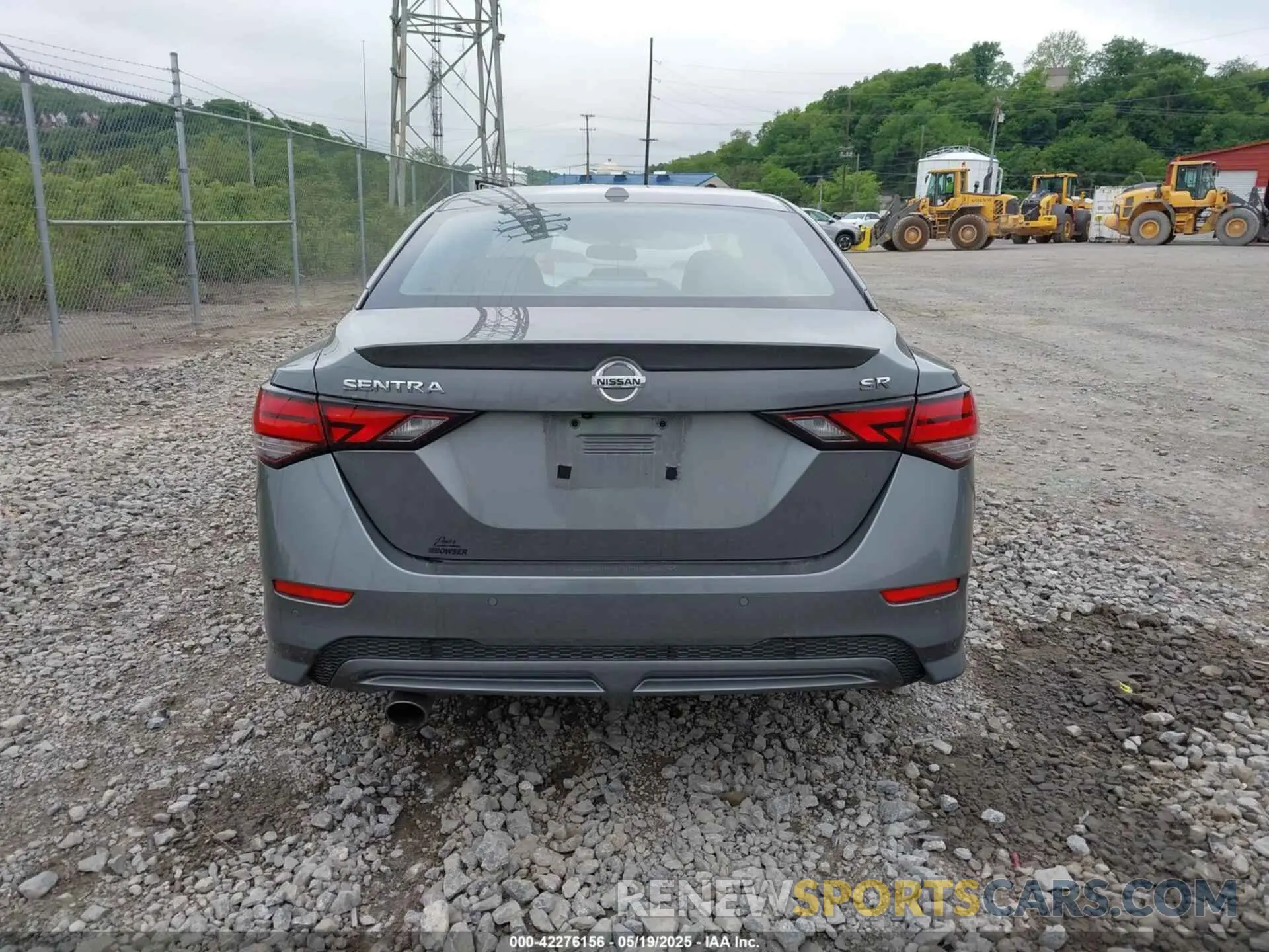17 Photograph of a damaged car 3N1AB8DVXPY320433 NISSAN SENTRA 2023