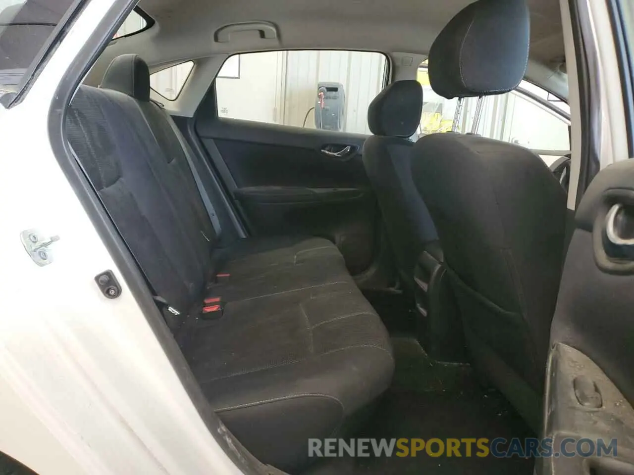 10 Фотография поврежденного автомобиля 3N1AB7AP2GY242665 NISSAN SENTRA 2024