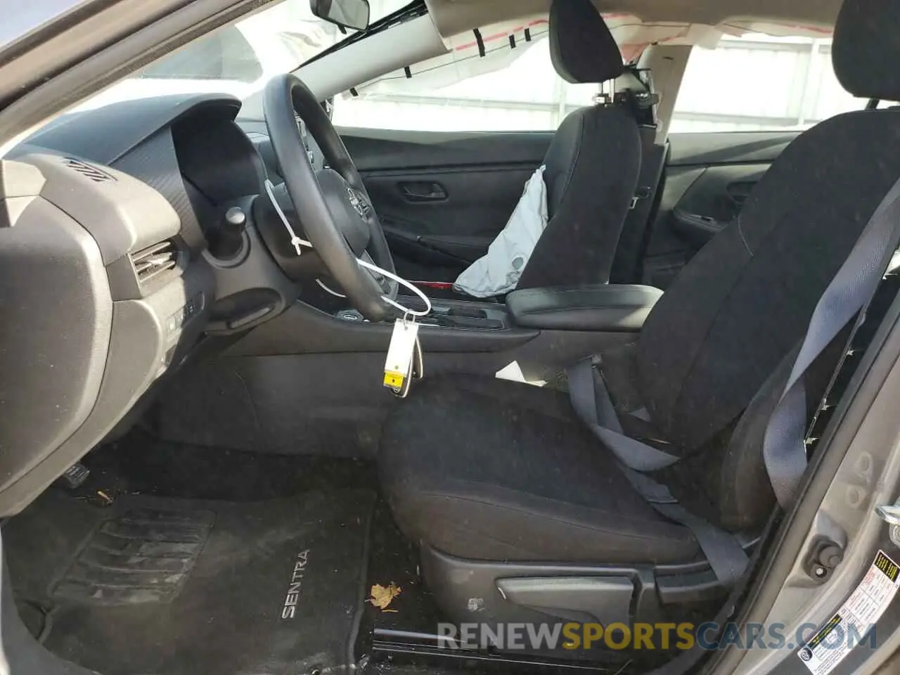 7 Photograph of a damaged car 3N1AB8BV0RY283270 NISSAN SENTRA 2024