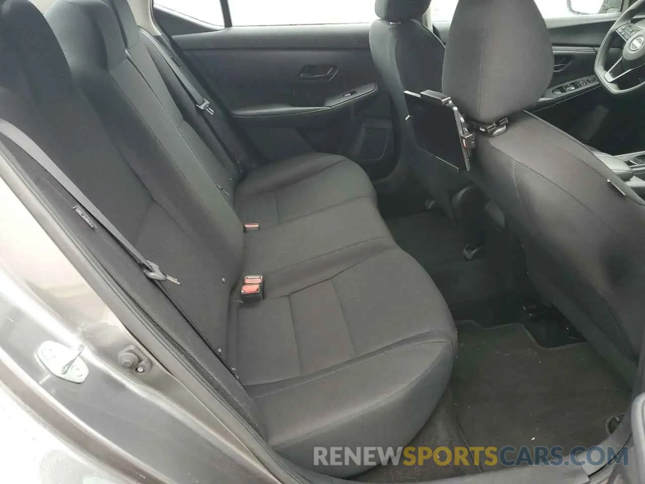 10 Photograph of a damaged car 3N1AB8BV0RY283754 NISSAN SENTRA 2024