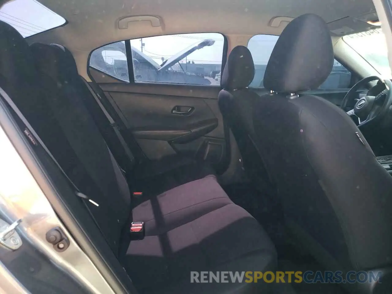 10 Photograph of a damaged car 3N1AB8BV0RY313609 NISSAN SENTRA 2024