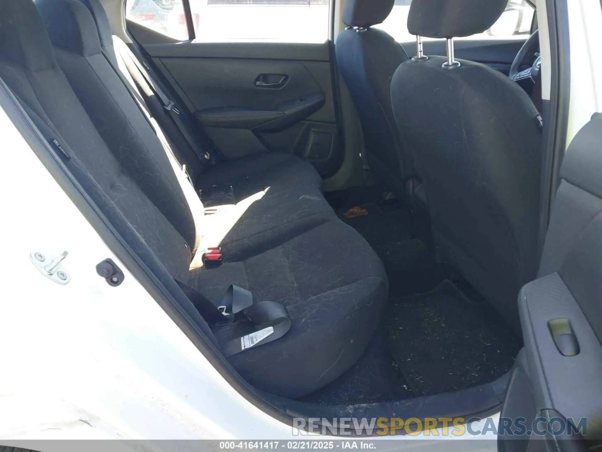 8 Фотография поврежденного автомобиля 3N1AB8BV1RY345520 NISSAN SENTRA 2024