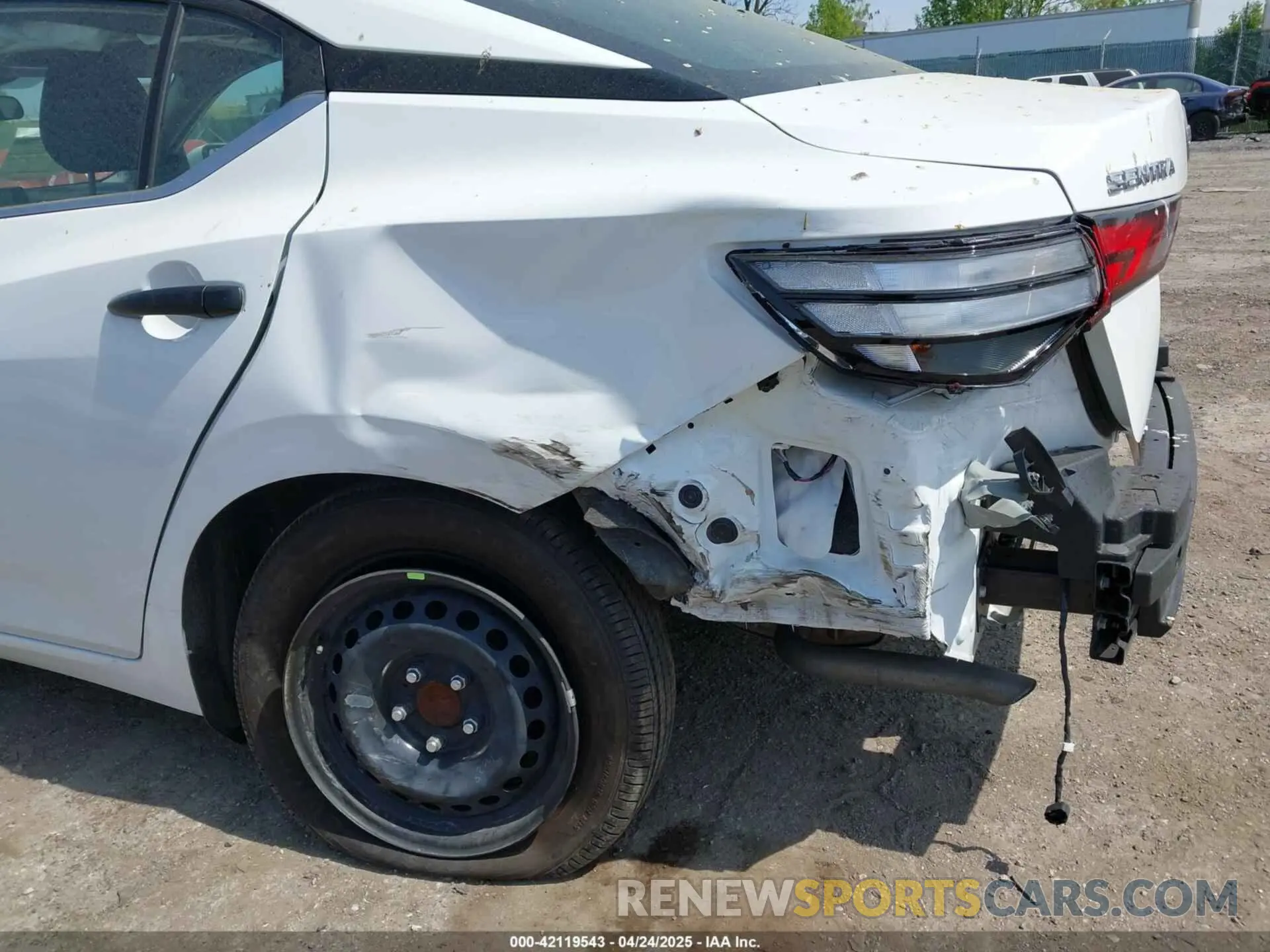6 Photograph of a damaged car 3N1AB8BV2RY289474 NISSAN SENTRA 2024
