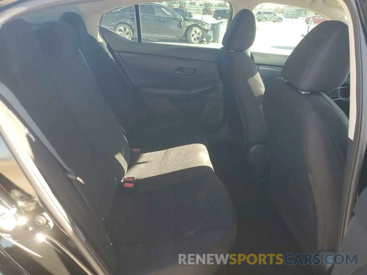 10 Фотография поврежденного автомобиля 3N1AB8BV2RY359569 NISSAN SENTRA 2024
