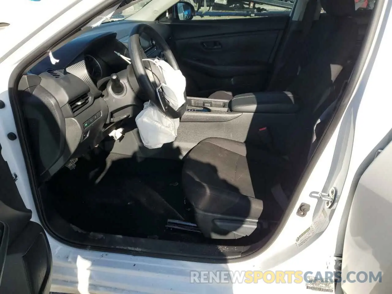 7 Photograph of a damaged car 3N1AB8BV4RY207339 NISSAN SENTRA 2024